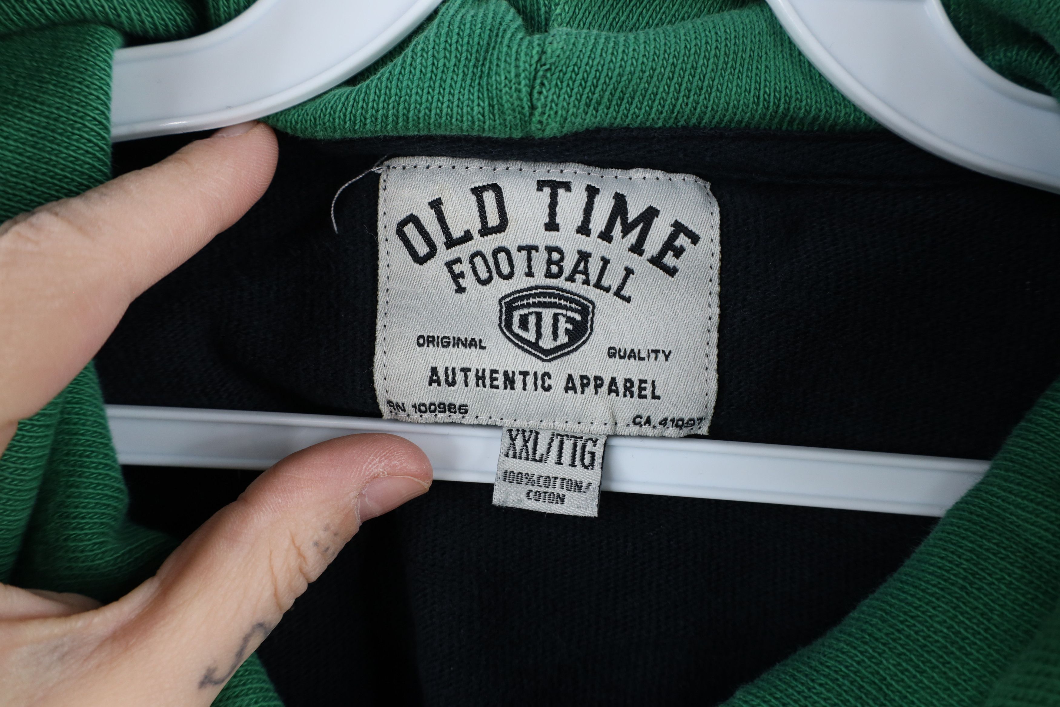 Vintage Vintage Y2K Saskatchewan Roughriders Football Hoodie Black Size US XXL / EU 58 / 5 - 7 Thumbnail