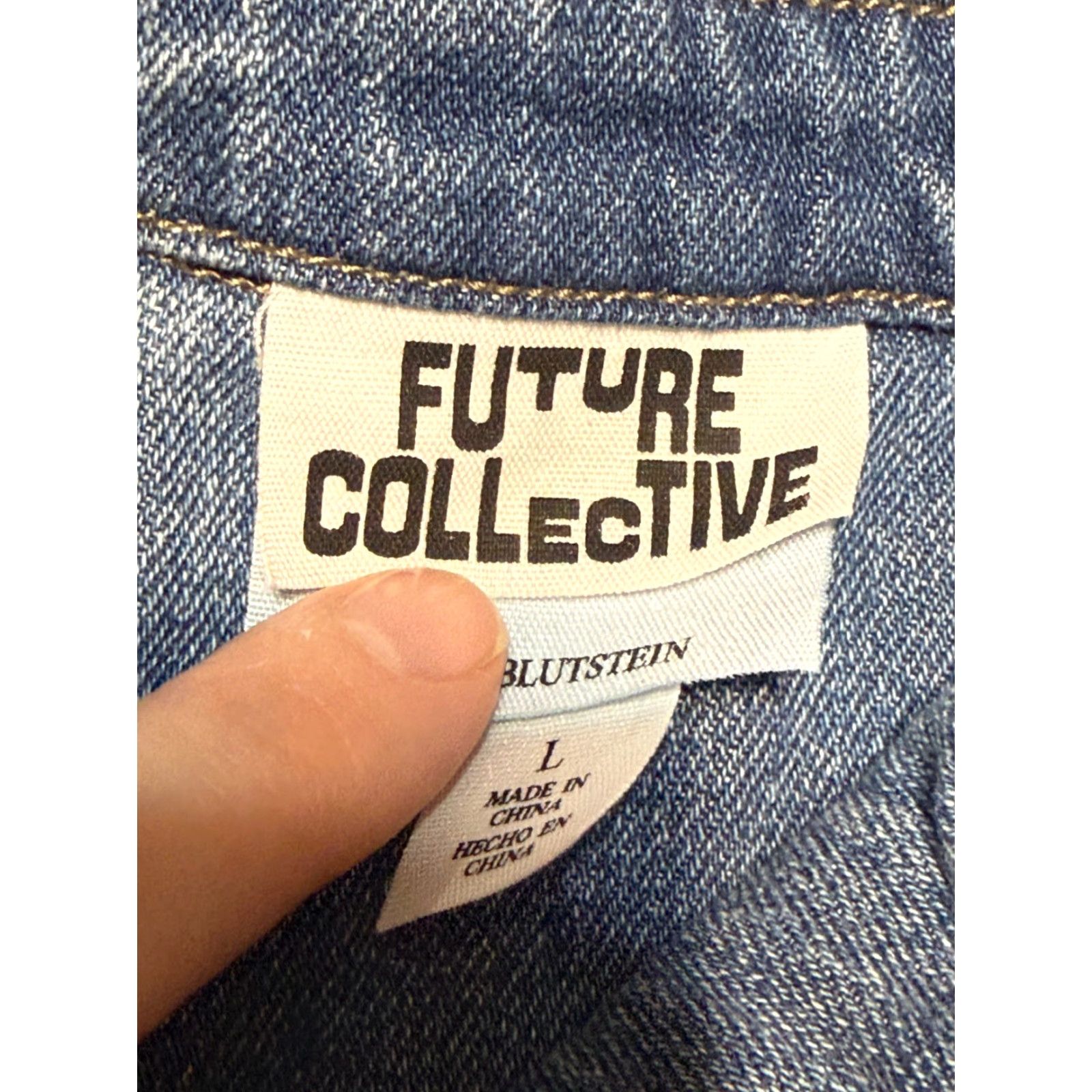 Vintage Future Collective Jean Jacket Men Size Large Blue Denim Button Up Pockets Size US 33 - 5 Thumbnail