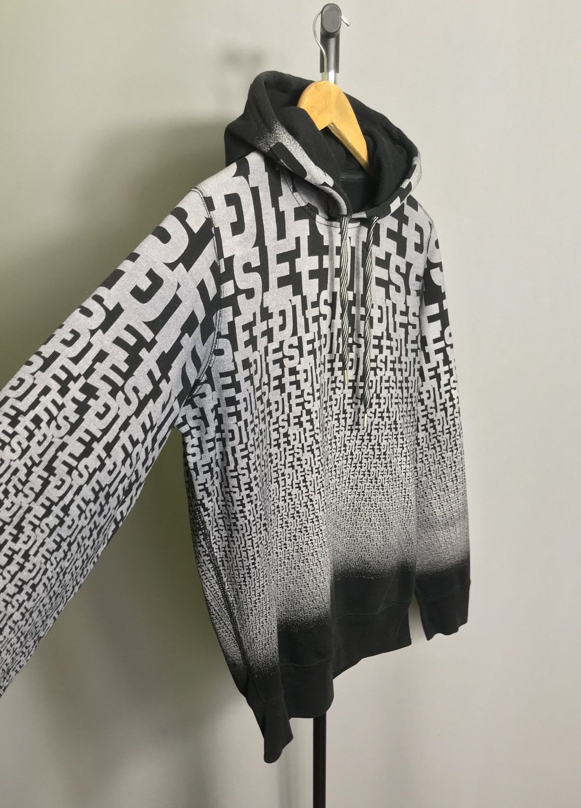 Designer × Diesel × Vintage Diesel MONOGRAM HOODIE Black Grey Mens y2k casual Size US M / EU 48-50 / 2 - 4 Thumbnail