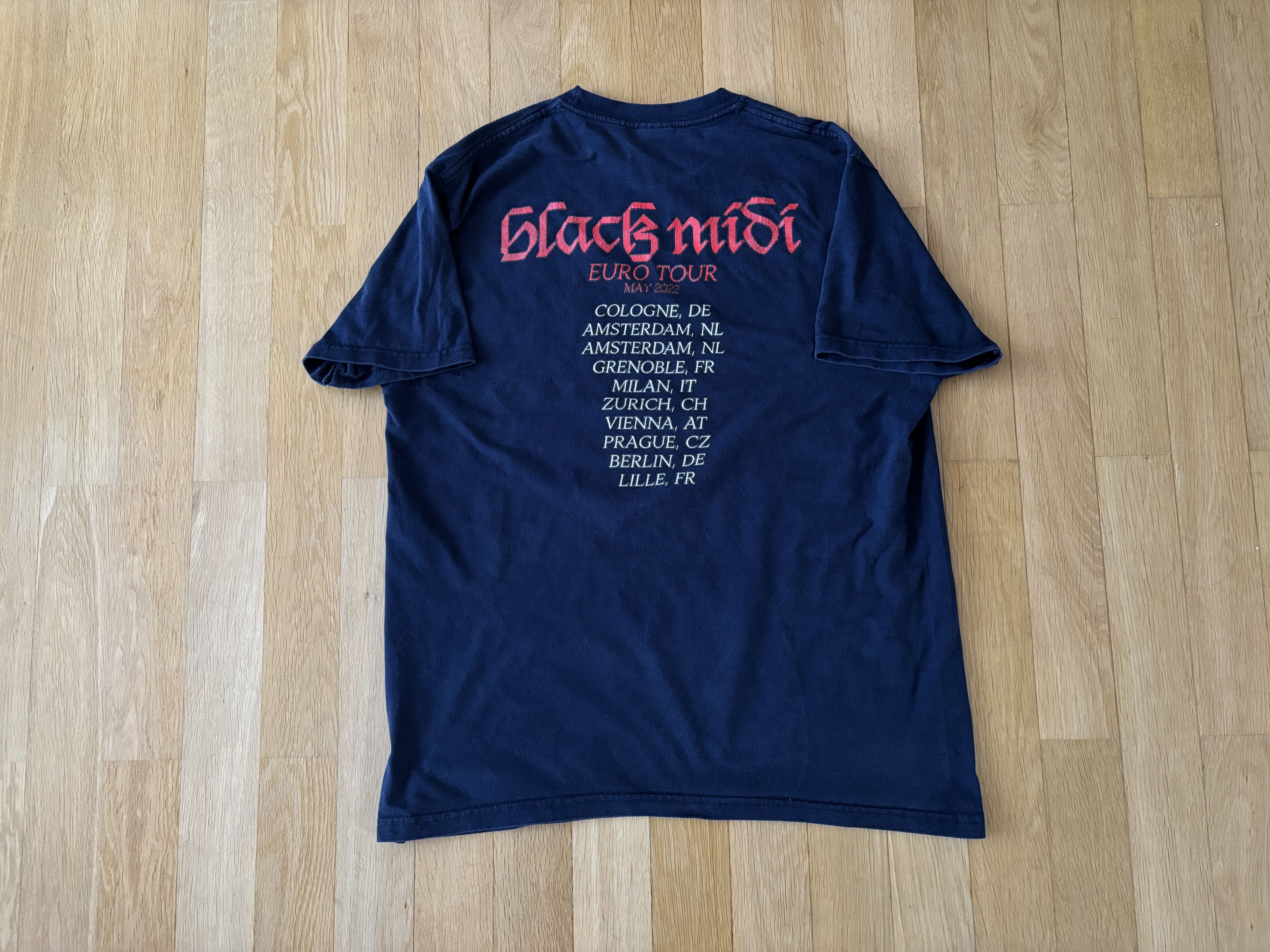 Band Tees black midi "Welcome to Hell" Euro Tour 2022 T-Shirt M Size US M / EU 48-50 / 2 - 2 Thumbnail