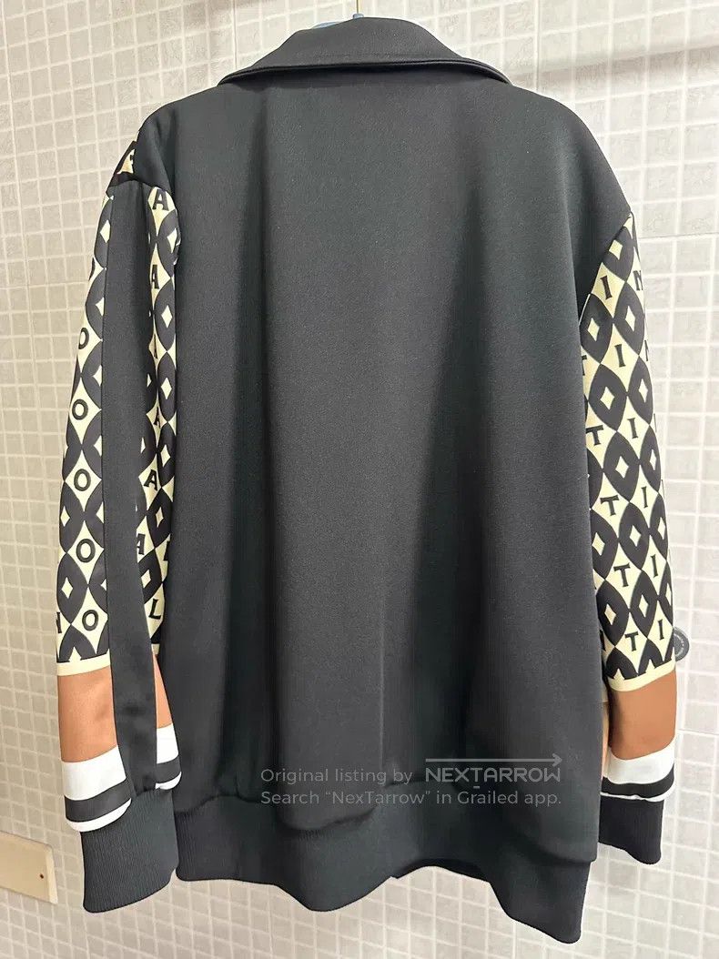 Other Valentino Women's coat Size US M / EU 48-50 / 2 - 3 Thumbnail