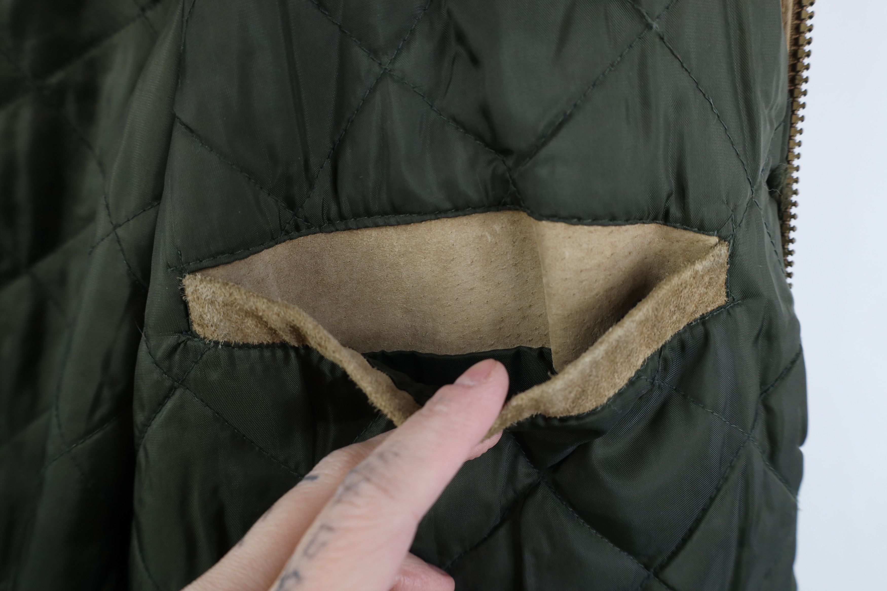 Vintage Vintage 90s Streetwear Suede Leather Cafe Bomber Jacket Size US L / EU 52-54 / 3 - 11 Thumbnail