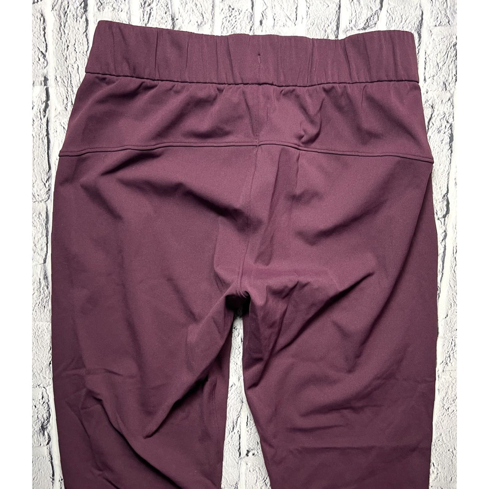 Lululemon Lululemon Jogger Pants Women Size 4 Activewear Purple Jogger pull on 28” Inseam, 14” Waist Size 27" / US 4 / IT 40 - 5 Thumbnail