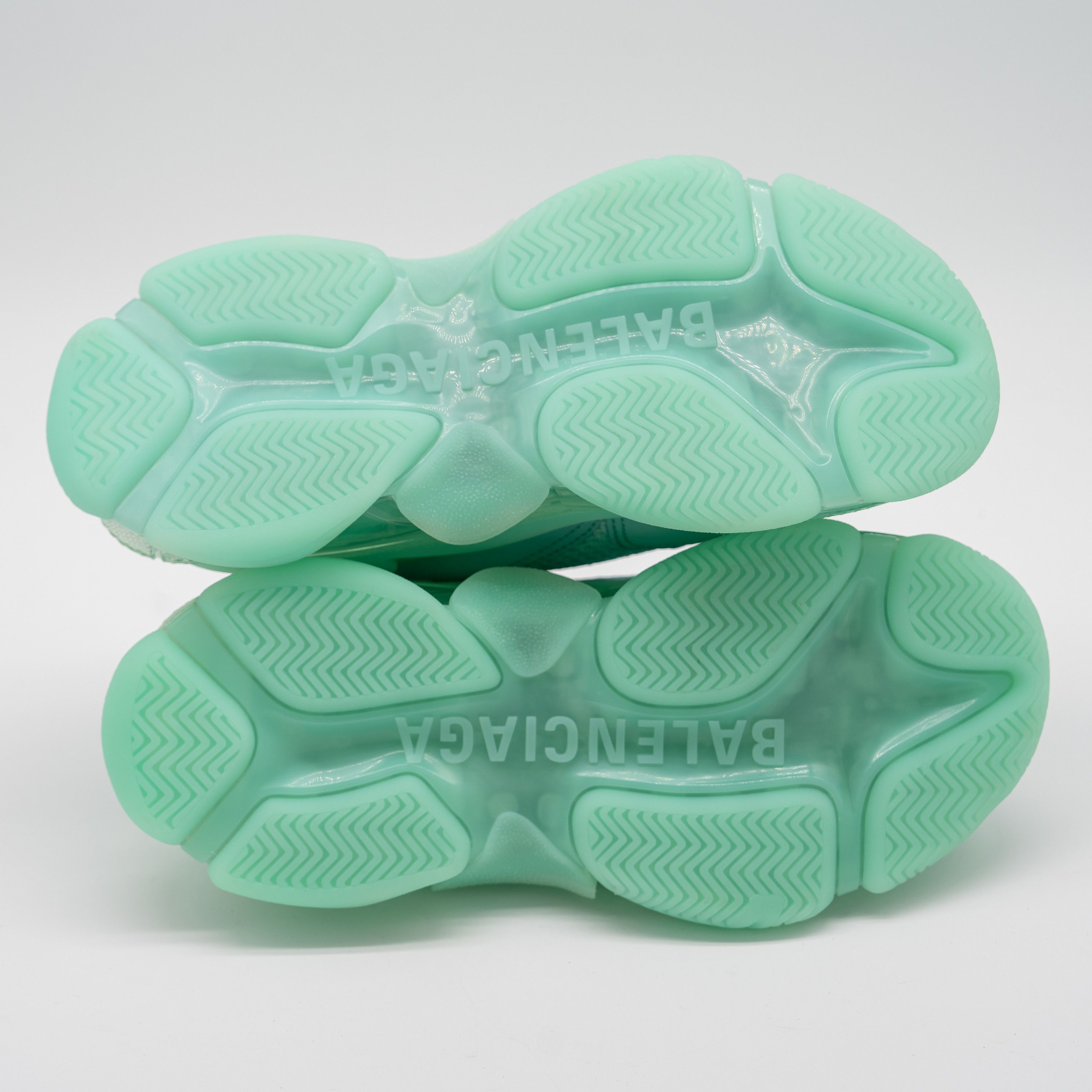 Balenciaga 38 EU / 8 US Balenciaga Triple S Sneakers Mint Green Size US 8 / IT 38 - 6 Thumbnail