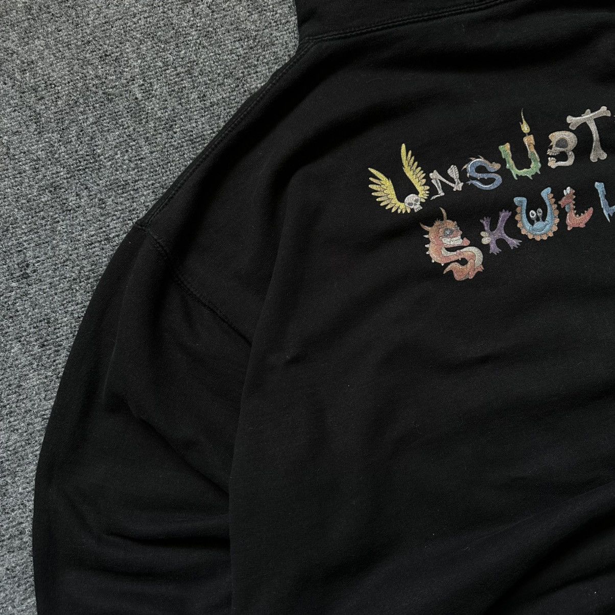 Y/Project VTG lgbt Unsubtle Skulls Hoodie Big Logo Size XXL Band Rock Size US XXL / EU 58 / 5 - 21 Thumbnail