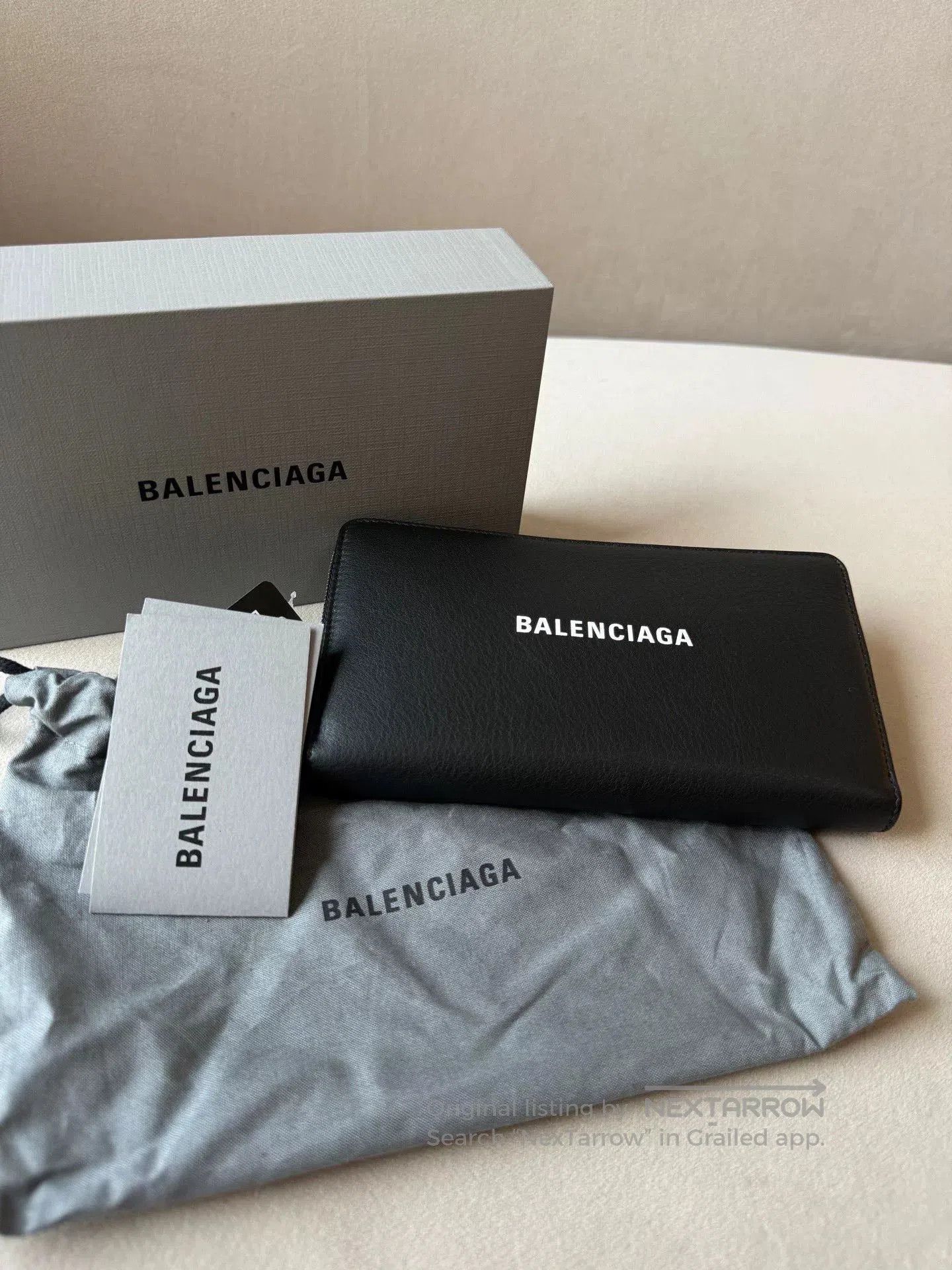 Balenciaga Balenciaga Black Long Zip Wallet. Size ONE SIZE - 1 Thumbnail