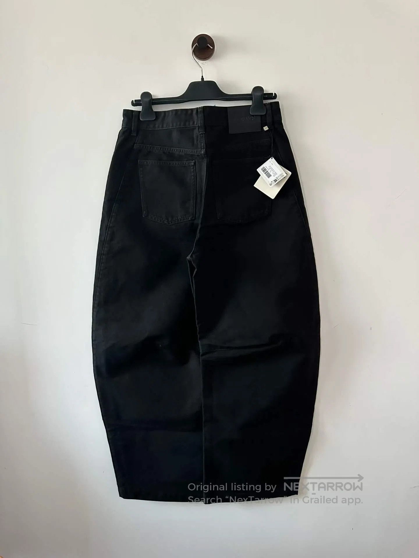 Loewe Loewe Black curved knife je| Size 34" / US 12 / IT 48 - 2 Thumbnail