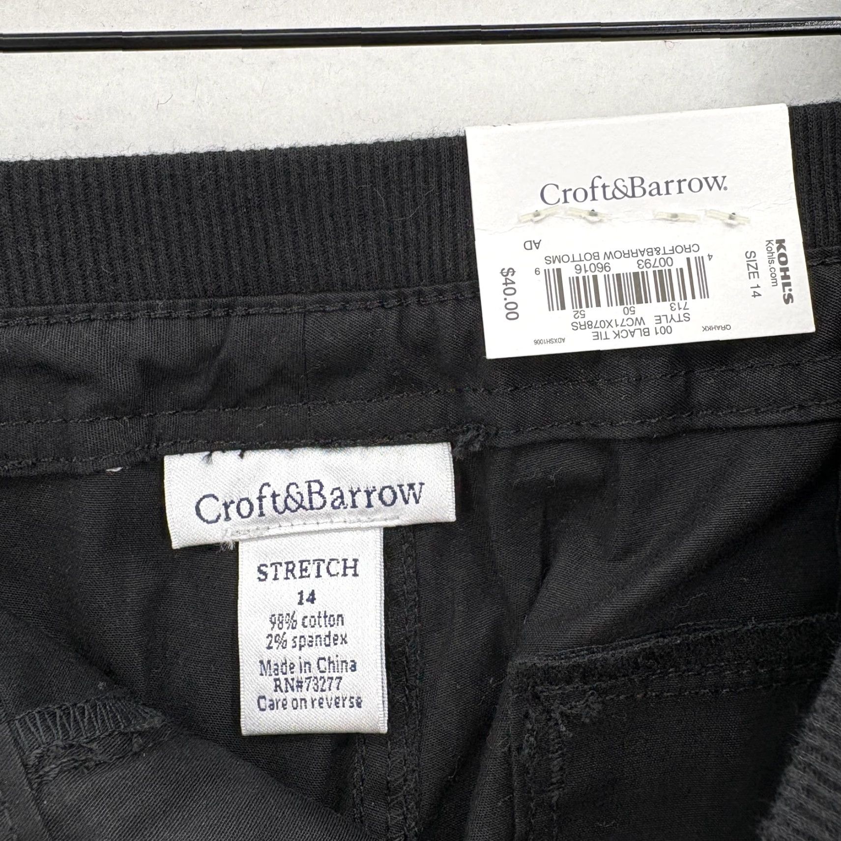 Croft & Barrow Croft & Barrow Pants Womens 14 Black Straight Mid Rise Comfort Waist Stretch NWT Size 36" / US 14 / IT 50 - 6 Thumbnail