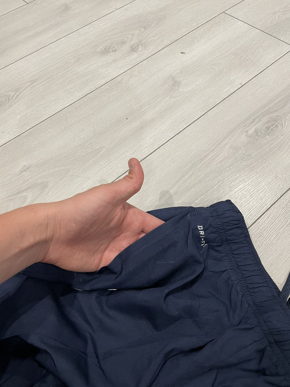 Nike Vintage Nike Pants Duisburg Germany joggers nylon jersey Size US 28 / EU 44 - 5 Thumbnail