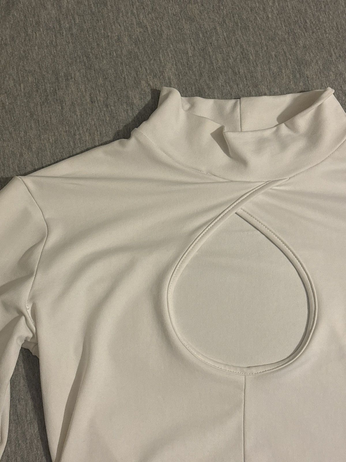 Bershka BERSHKA White long sleeve top Size XS / US 0-2 / IT 36-38 - 2 Thumbnail
