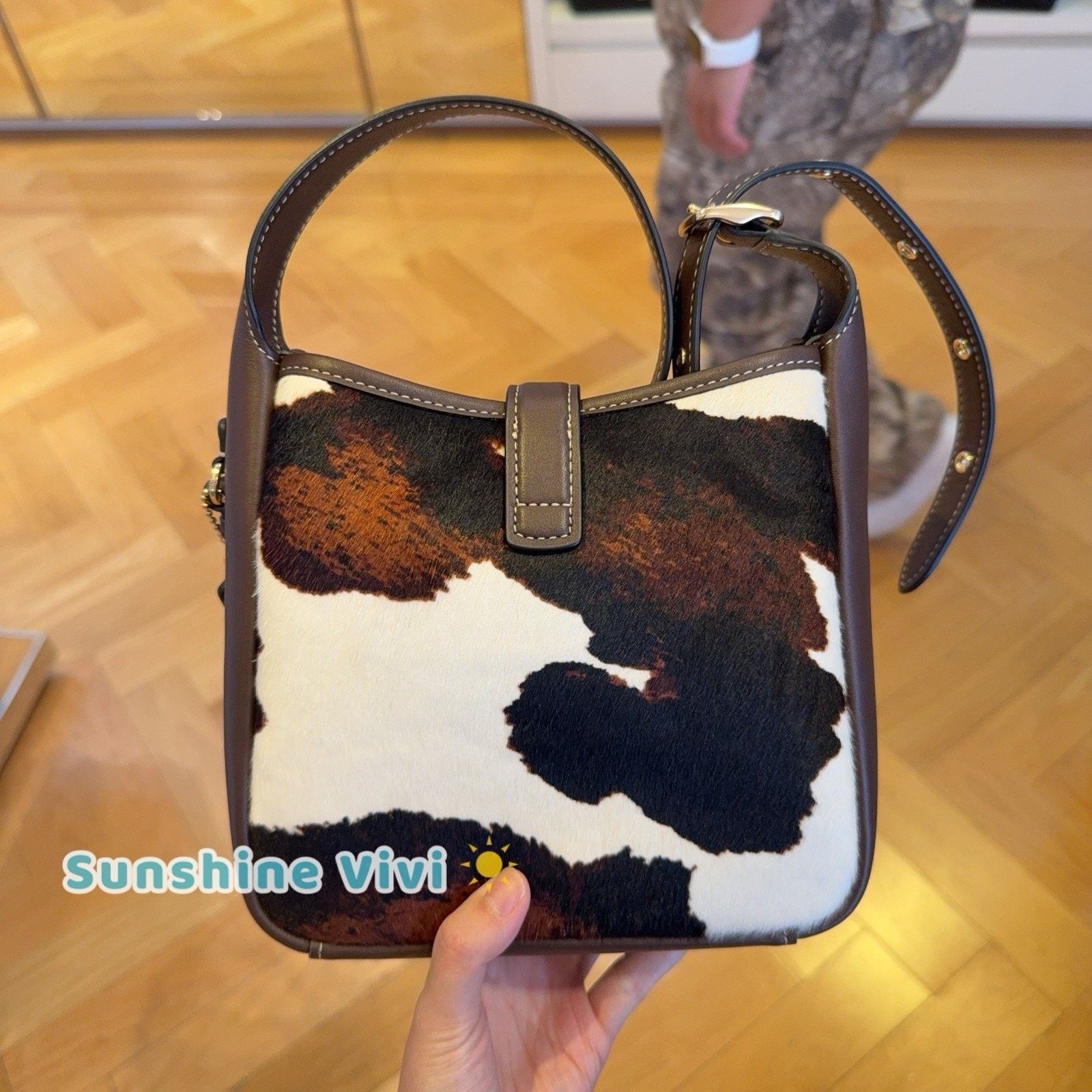 Coach NWT Coach Hadley Mini Crossbody Bag Cow And Tassel CCE14 Size ONE SIZE - 3 Thumbnail