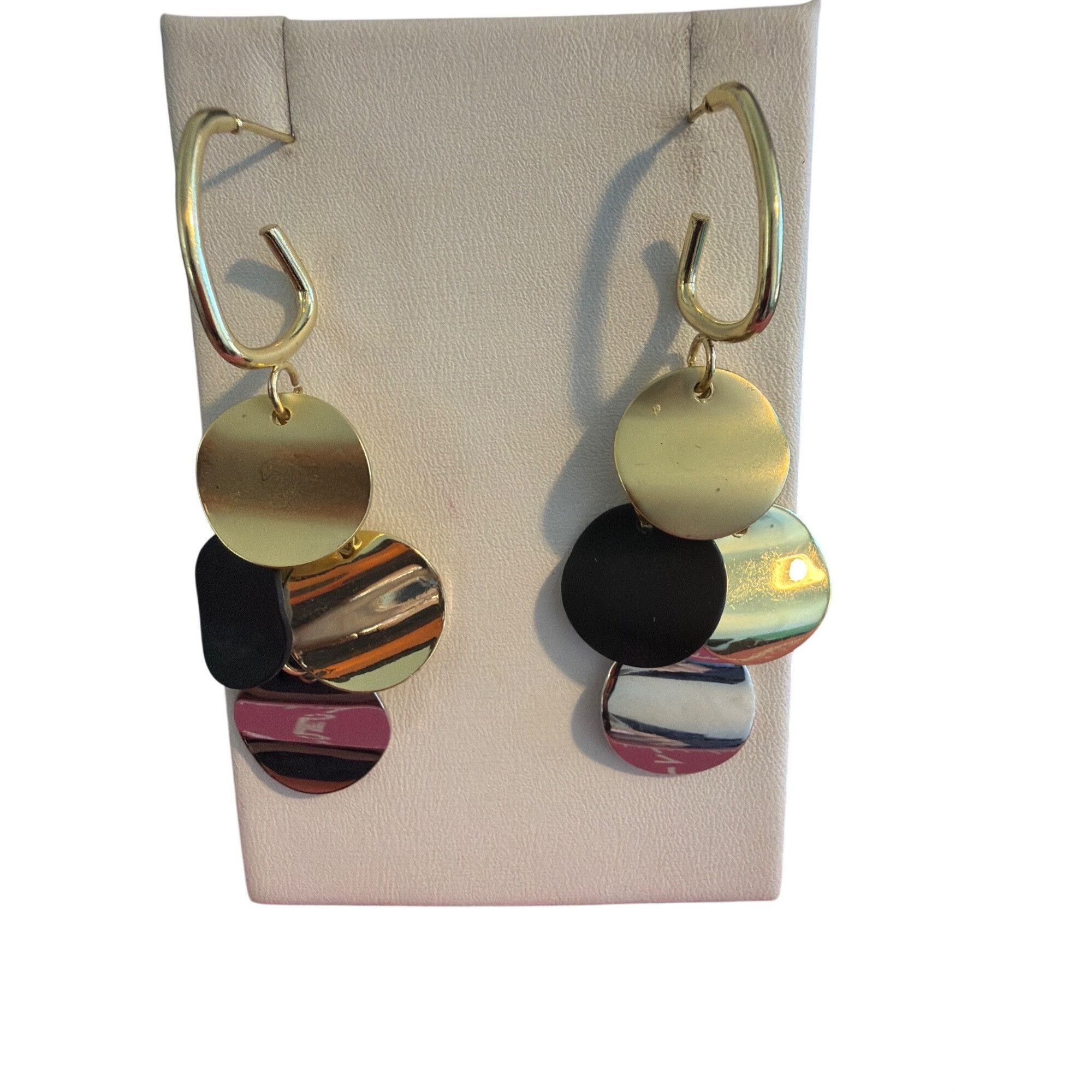 Other Gold Tone Mixed Metal Earrings Hoops Wavy Discs Circles Pier Size ONE SIZE - 1 Thumbnail