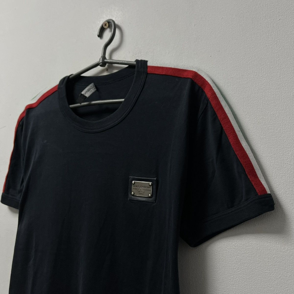 Dolce & Gabbana Vintage Dolce Gabbana Metal Logo T Shirt Size US M / EU 48-50 / 2 - 2 Thumbnail
