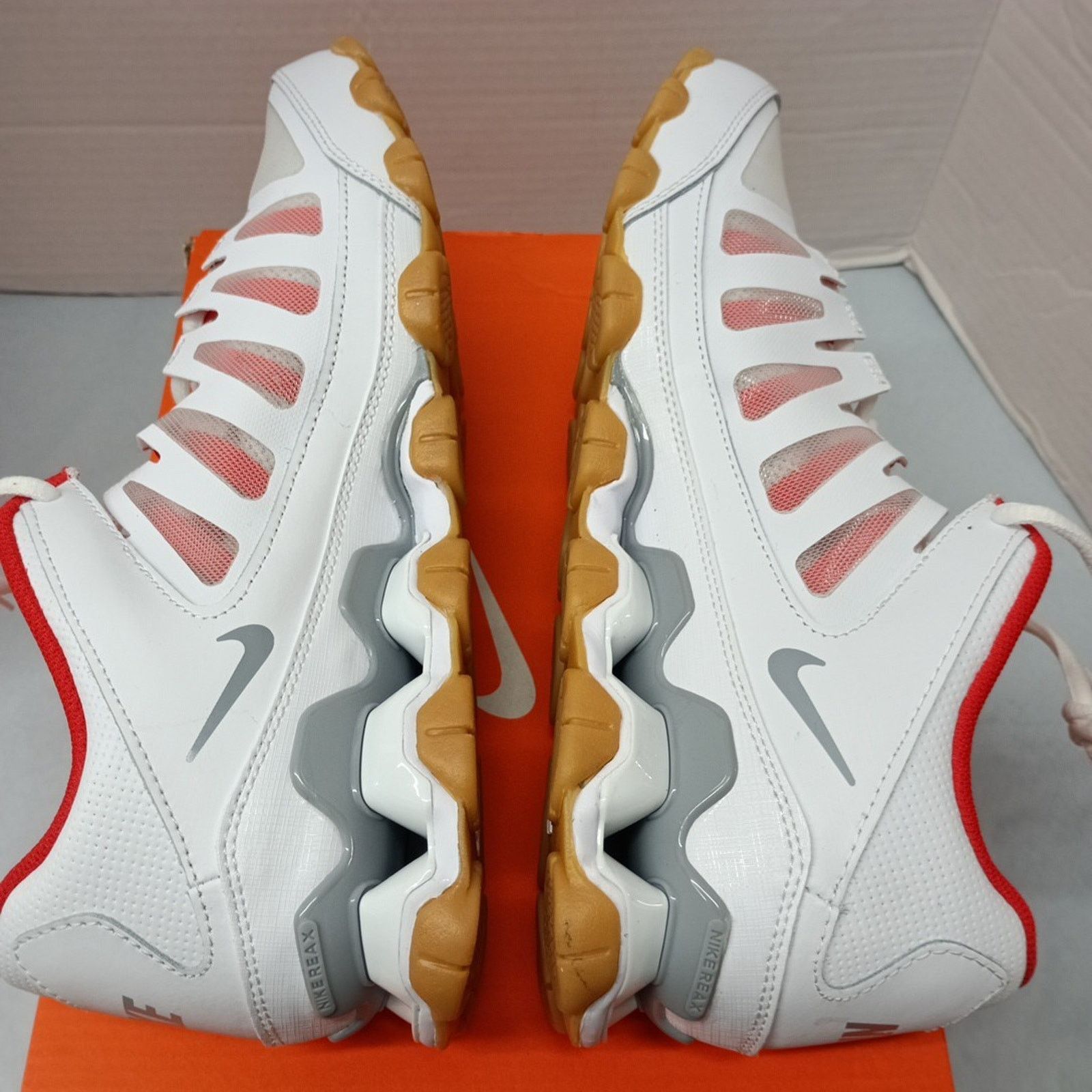 Nike Reax 8 TR Mesh White Red Sneakers Men's Size 9.5 NWB