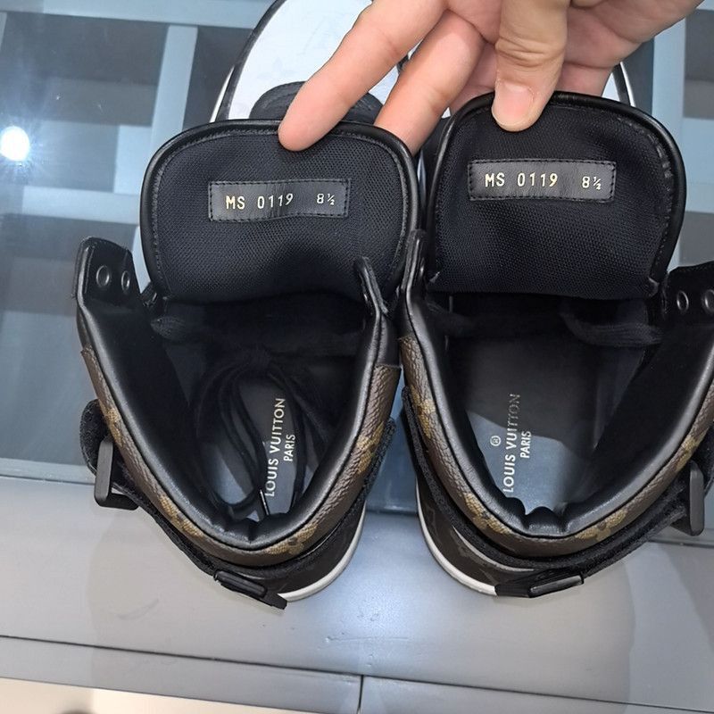 Louis Vuitton Louis Vuitton Rivoli Black and White Sneakers -2508 Size US 9.5 / EU 42-43 - 5 Thumbnail