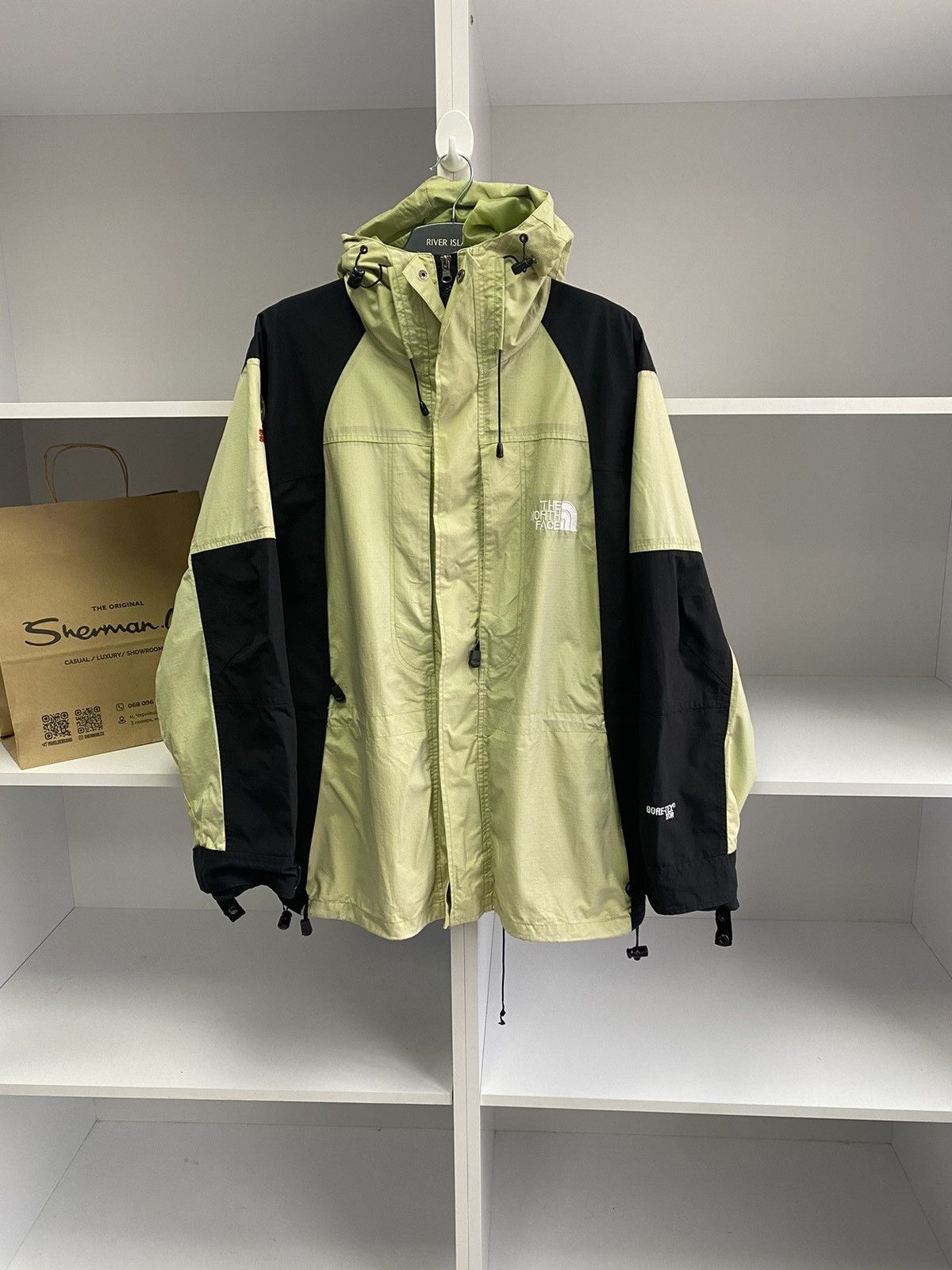 The North Face × Vintage Vintage The North Face Summit Gore Tex 2 in 1 Jacket Size US M / EU 48-50 / 2 - 2 Thumbnail