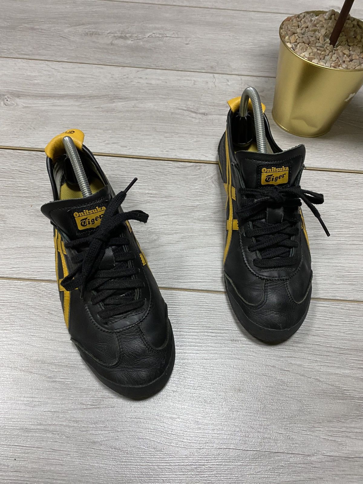 Asics ASICS Onitsuka Tiger Kill Bill stylr yellow vintage sneakers Size US 7.5 / EU 40-41 - 2 Thumbnail