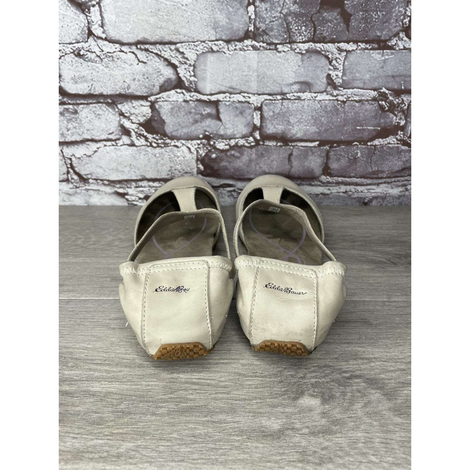 Eddie Bauer Eddie Bauer Beige Ivory Leather Closed Clogs Athletic Shoes Size US 10 / IT 40 - 4 Thumbnail