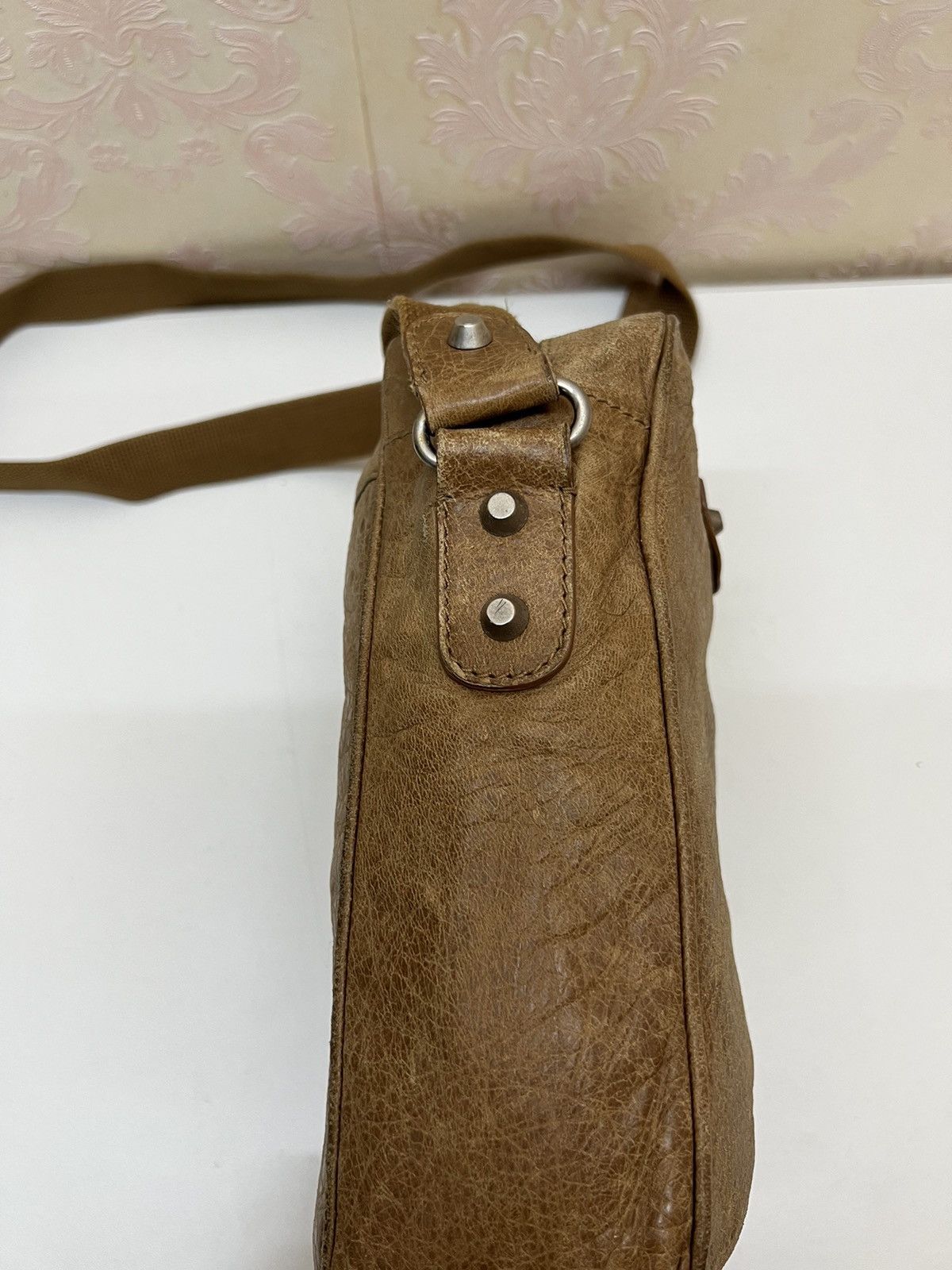Balenciaga Vintage Balenciaga Sling Bag Size ONE SIZE - 5 Thumbnail