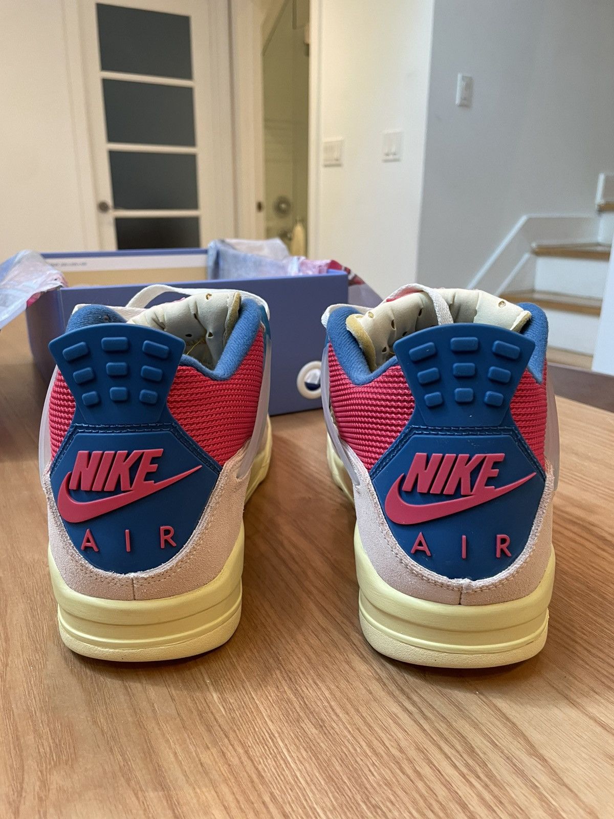 Jordan Brand × Nike × Union LA Jordan 4 x Union Guava Ice Size US 9 / EU 42 - 5 Thumbnail