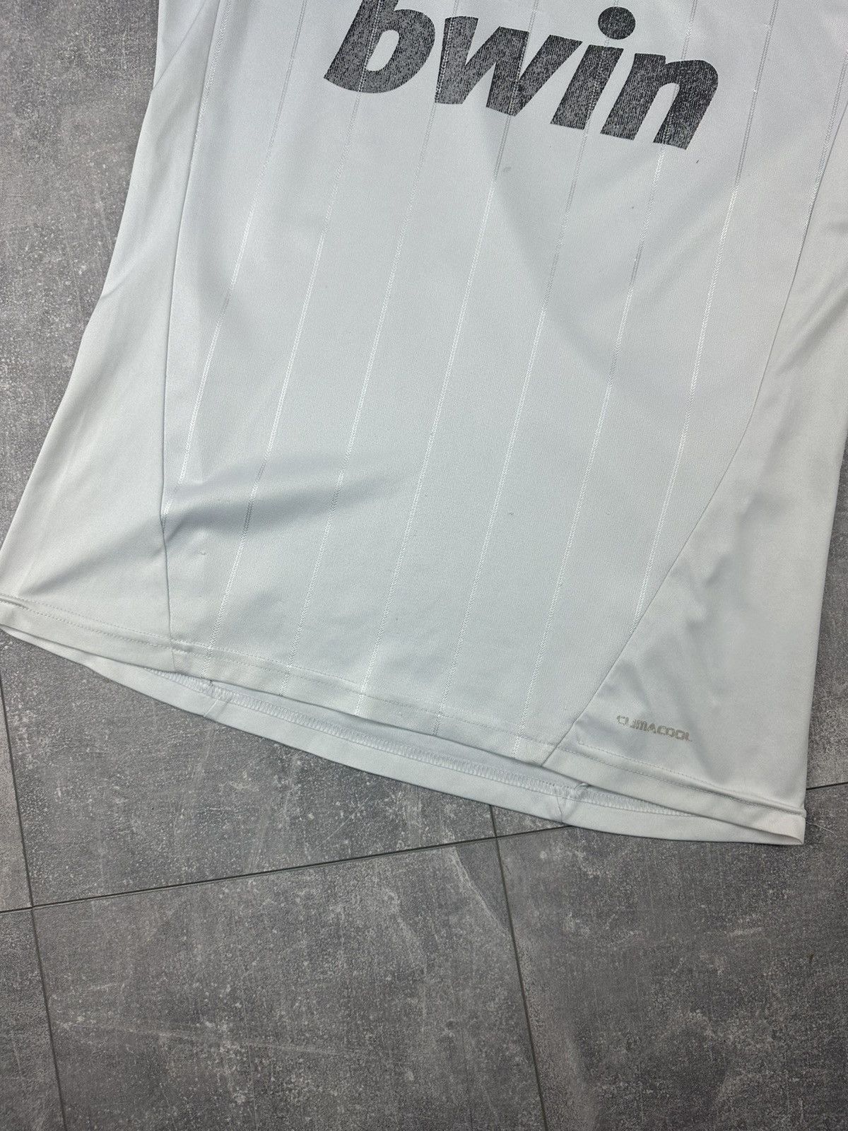 Adidas Adidas Real Madrid FC Home 2012/13 Soccer Jersey Size US XS / EU 42 / 0 - 7 Thumbnail
