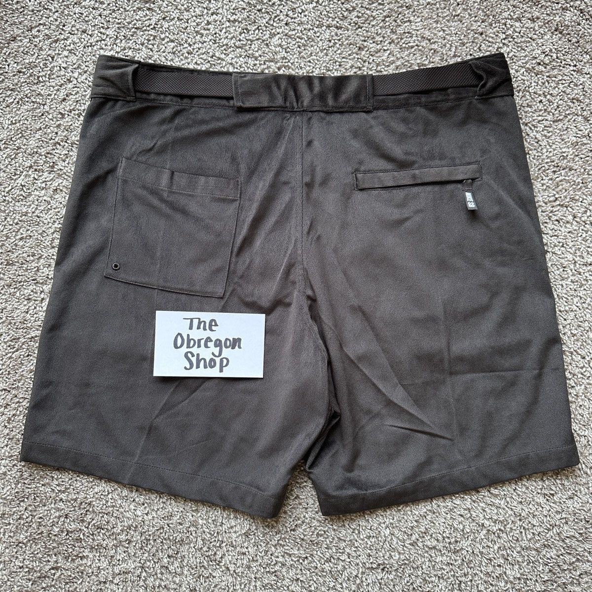 Nike SB NIKE SB DRI FIT VELVET CORDUROY SKATEBOARDING SHORTS LARGE Size US 36 / EU 52 - 2 Thumbnail
