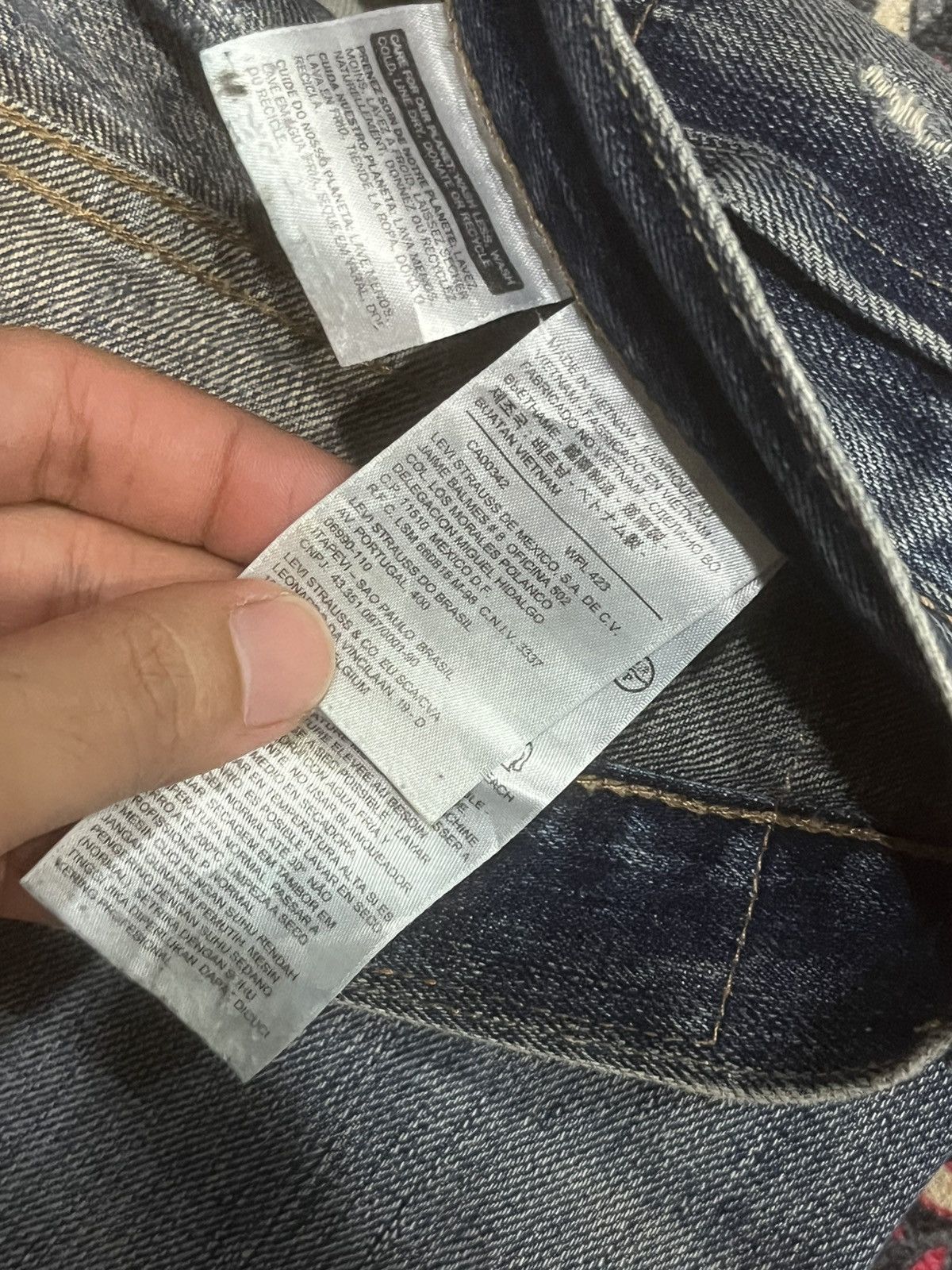 Levi's Vintage Levi’s 501 Blue Faded Washed Distress Straight Jeans Size US 31 - 20 Thumbnail