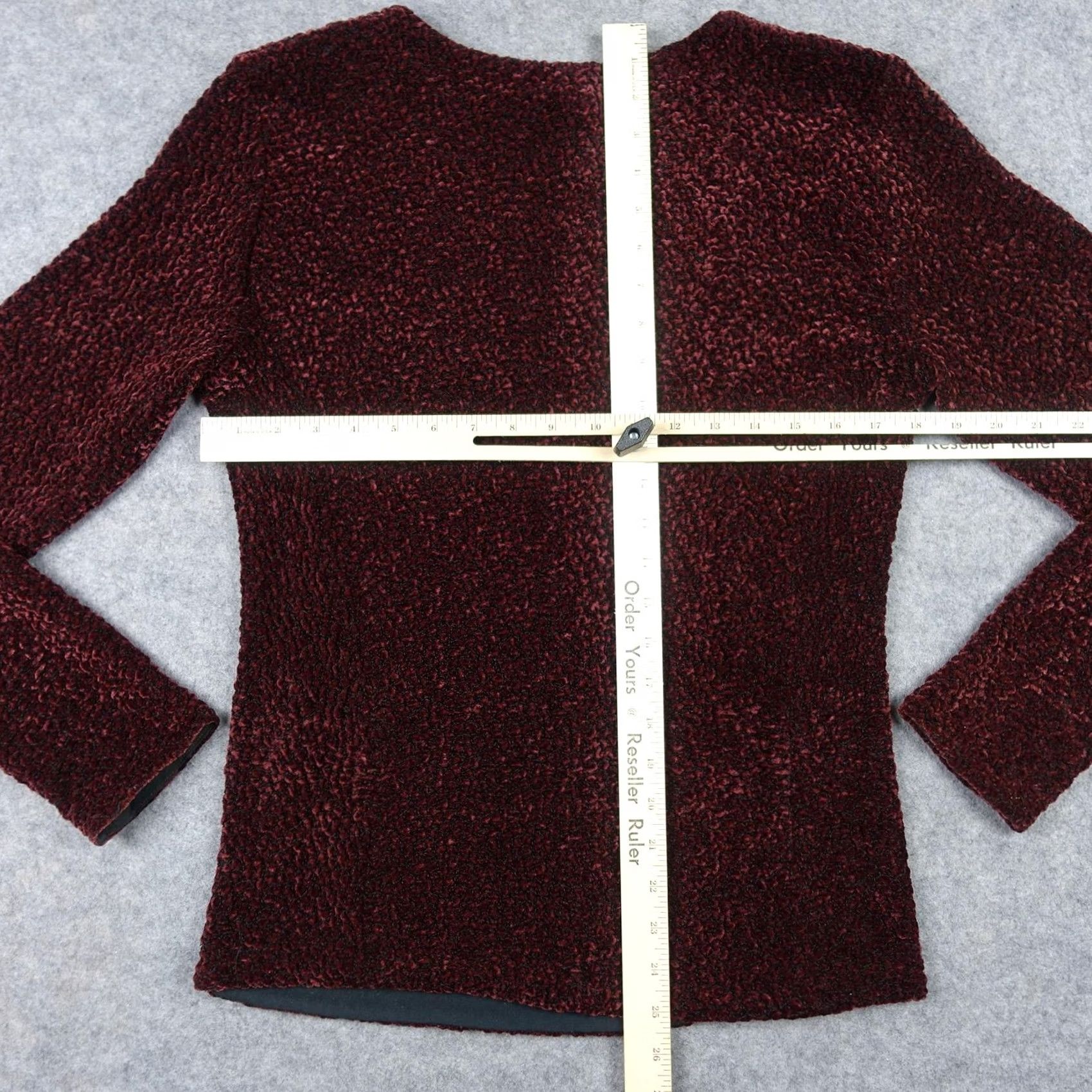 Velvet VINTAGE Harriet Selwyn Sweater Womens Medium Red Textured Velvet Pullover Top VT Size M / US 6-8 / IT 42-44 - 5 Thumbnail