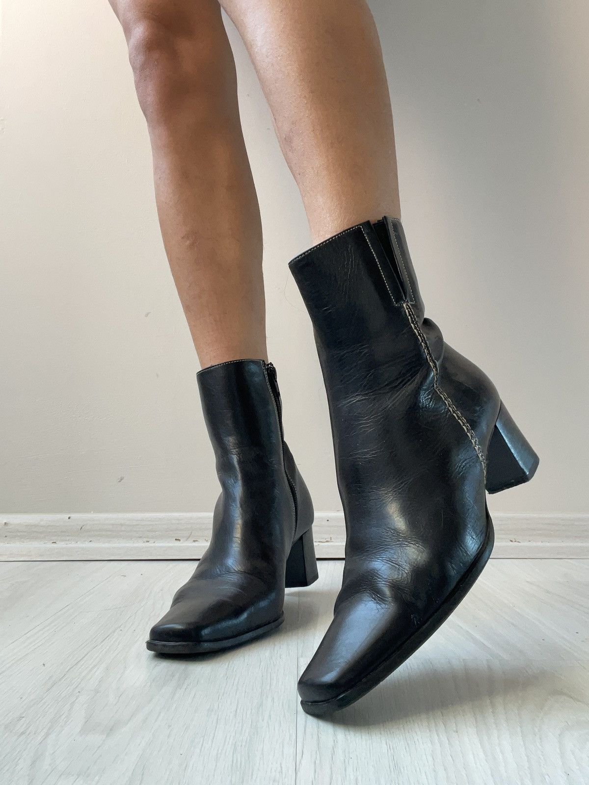 Vintage 00’s Italian boots Size US 6 / IT 36 - 1 Thumbnail
