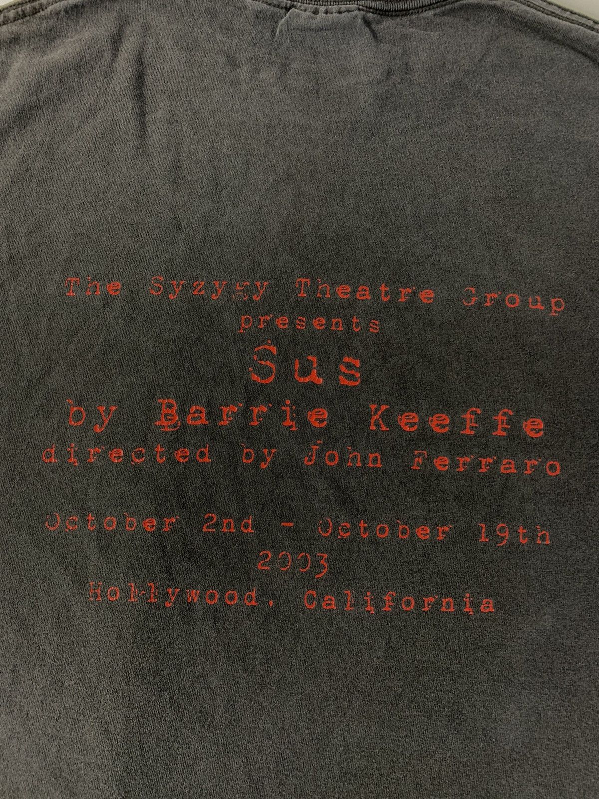 Vintage 90s SUS By Barrie Keefe Thriller Drama Police Racist Tee Size US XL / EU 56 / 4 - 5 Thumbnail