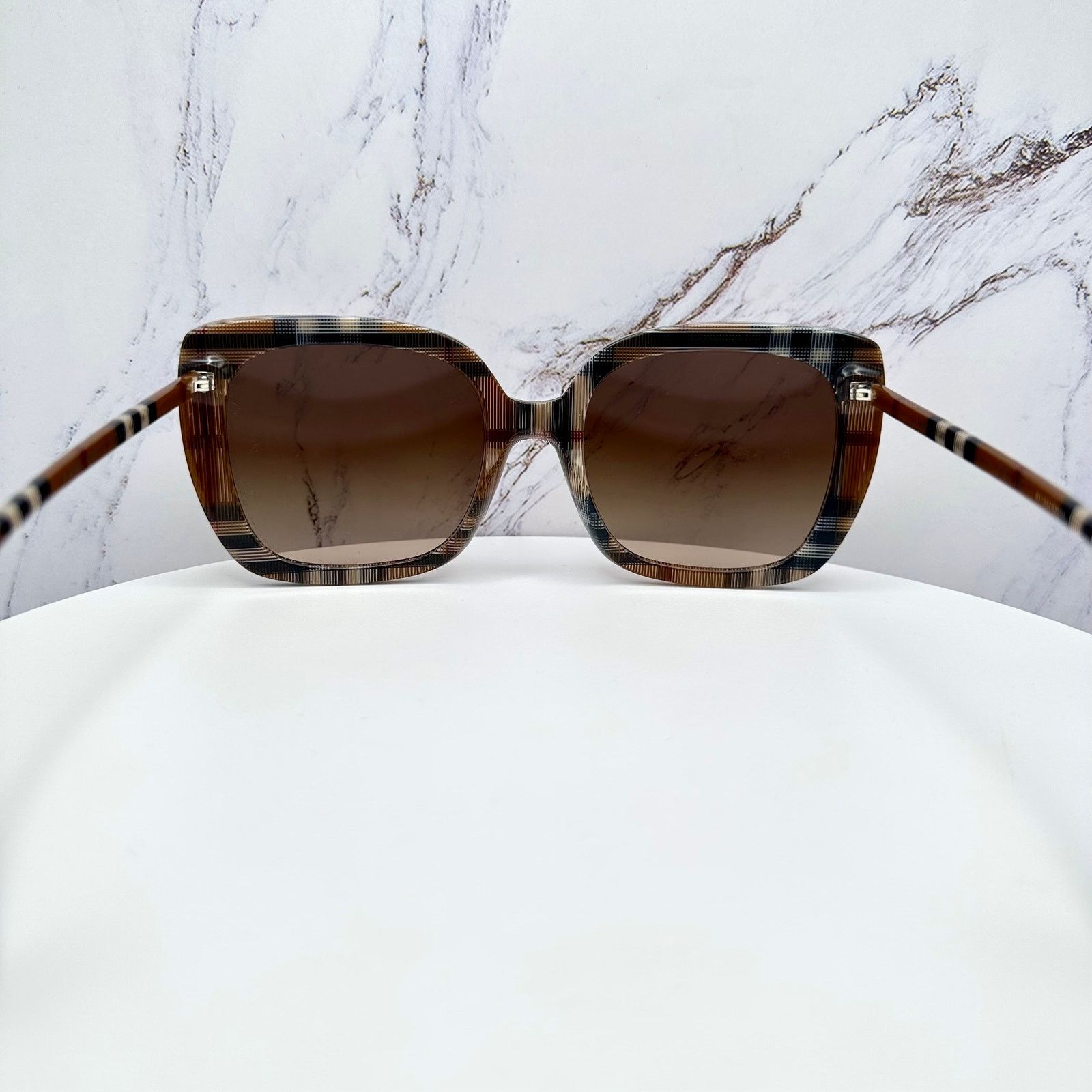 Burberry New Burberry Sunglasses Brown Check Frames Gradient Lens Size ONE SIZE - 18 Thumbnail