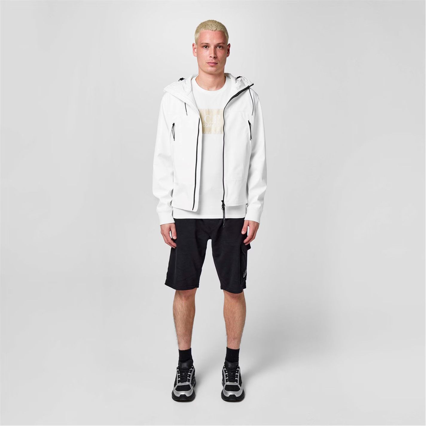 C.P. Company o1g2r1mq0426 Water Resistant Softshell Jacket in White Size US L / EU 52-54 / 3 - 5 Thumbnail