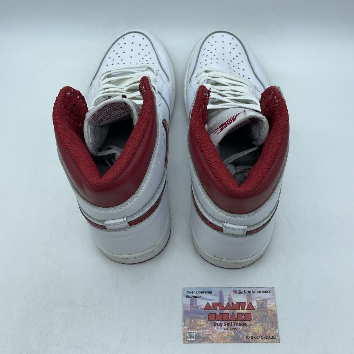 Jordan Brand Air jordan 1 high metallic red Size US 9.5 / EU 42-43 - 6 Thumbnail