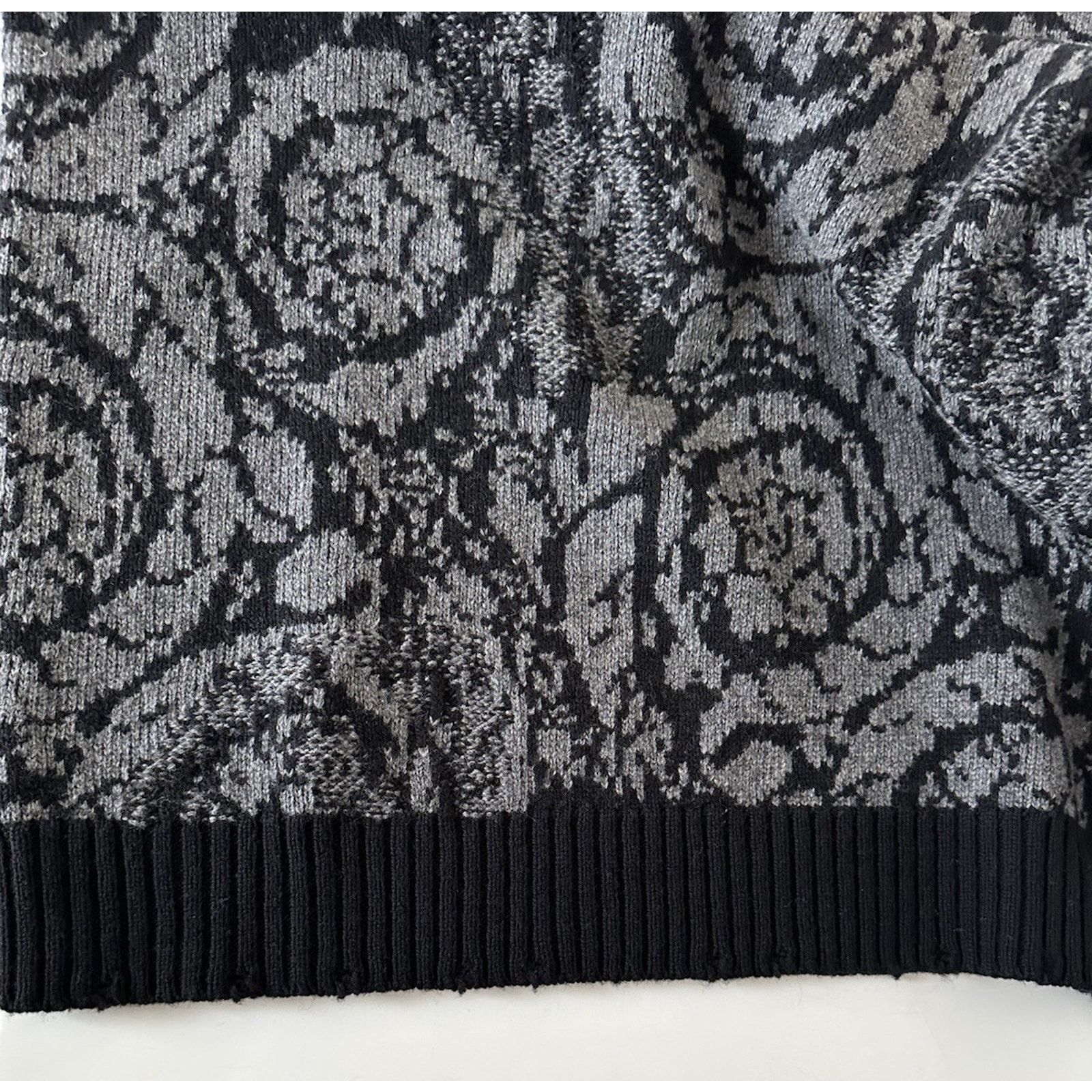 Versace Versace Barocco Wool Knit Sweater Black 42 US 1013400 Size US L / EU 52-54 / 3 - 10 Thumbnail