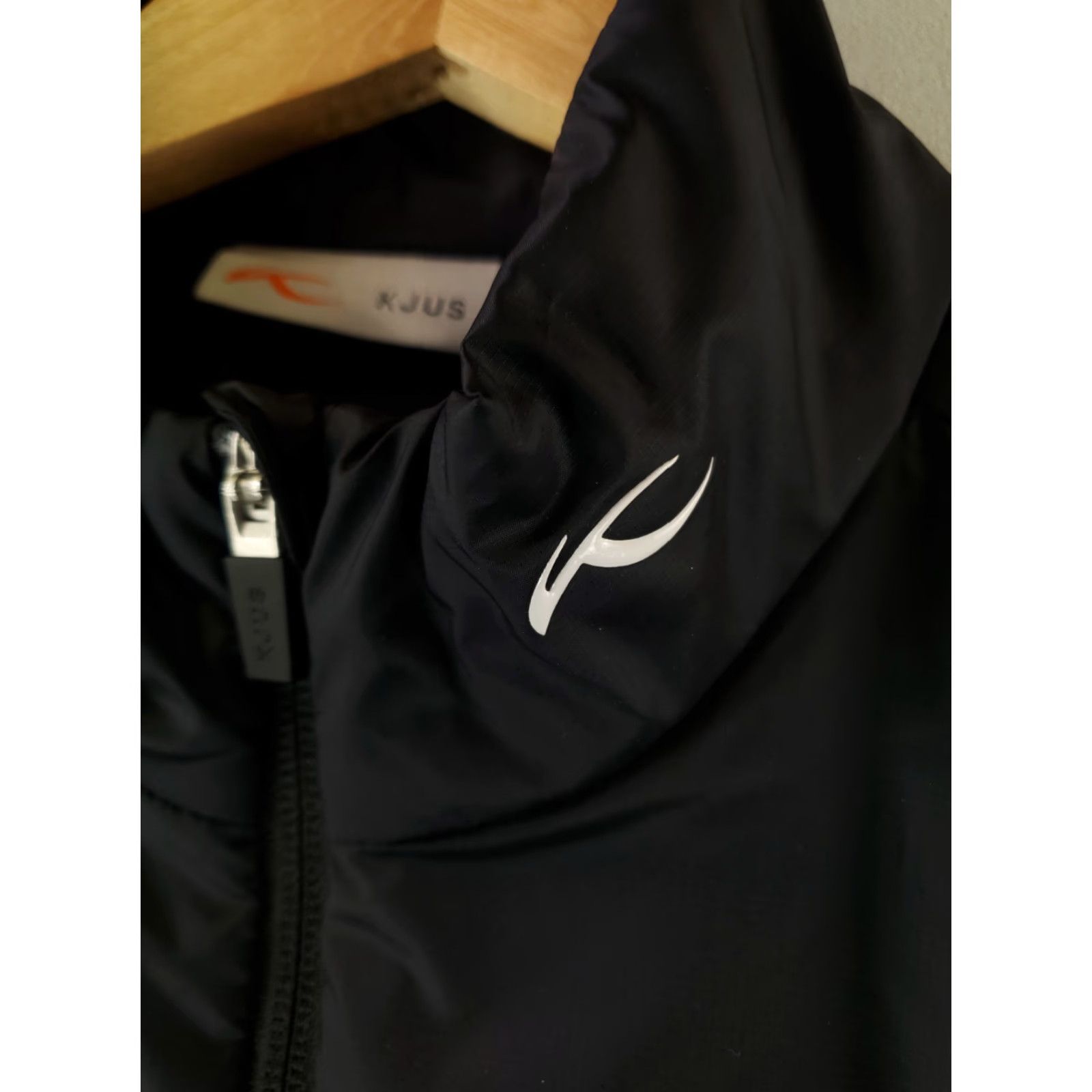 KJUS Kjus Radiation Vest Jacket Full Zip Black Womens L Size L / US 10 / IT 46 - 3 Thumbnail