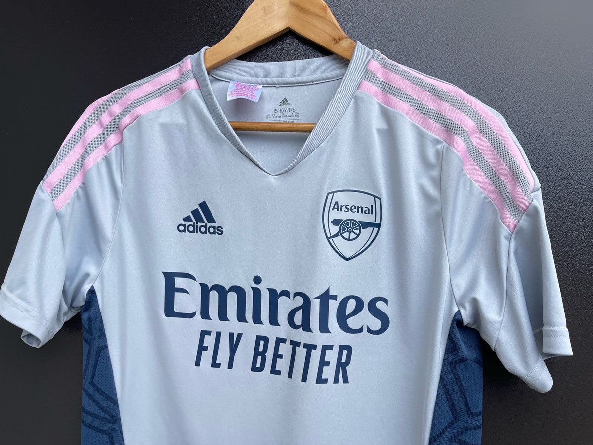 Vintage adidas FC Arsenal Jersey training Football Jersey shirt sz S Size US S / EU 44-46 / 1 - 2 Thumbnail
