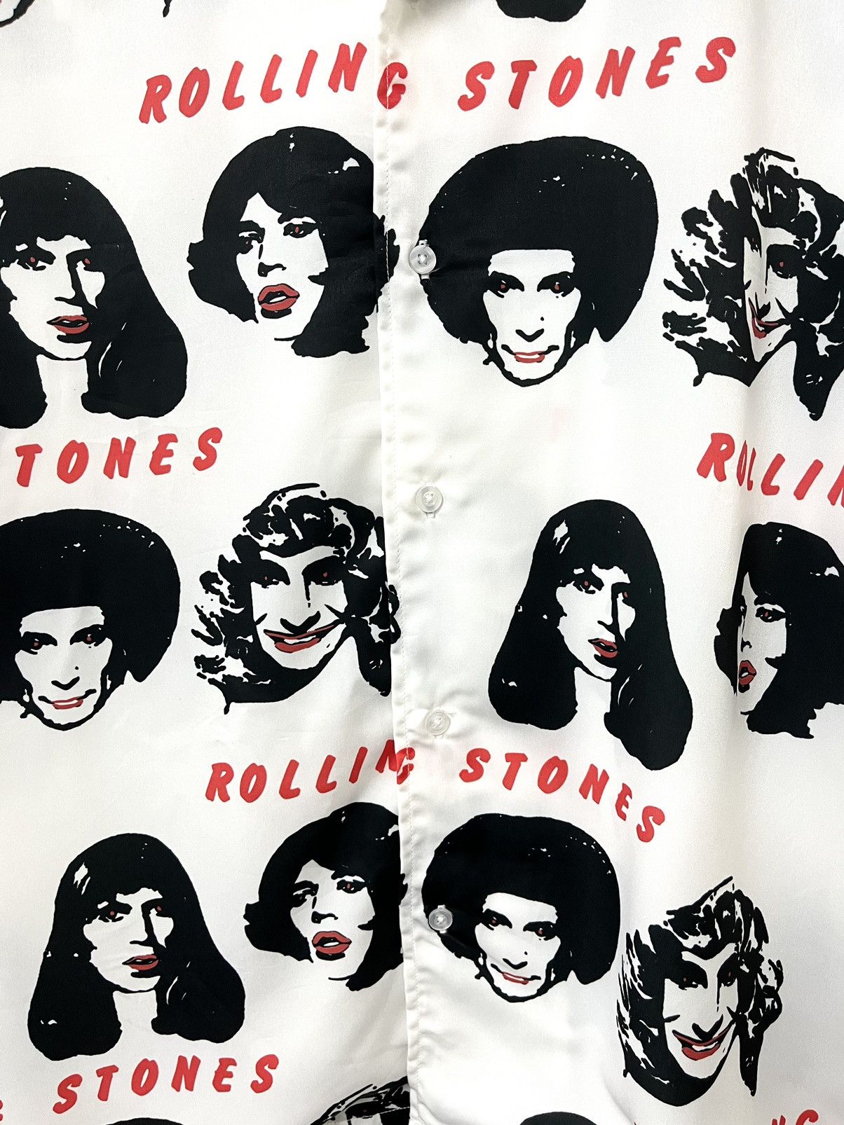 Band Tees THE ROLLING STONES ALL OVER PRINT OPEN COLLAR ALOHA SHIRT Size US XL / EU 56 / 4 - 7 Thumbnail