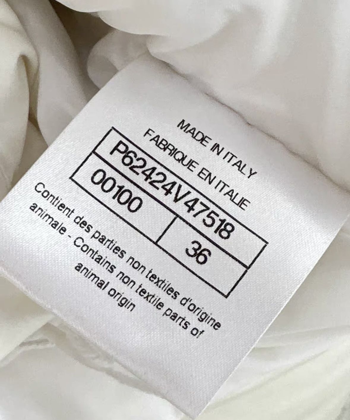 Chanel Chanel White Puffer Jacket with Collar Size XS / US 0-2 / IT 36-38 - 5 Thumbnail
