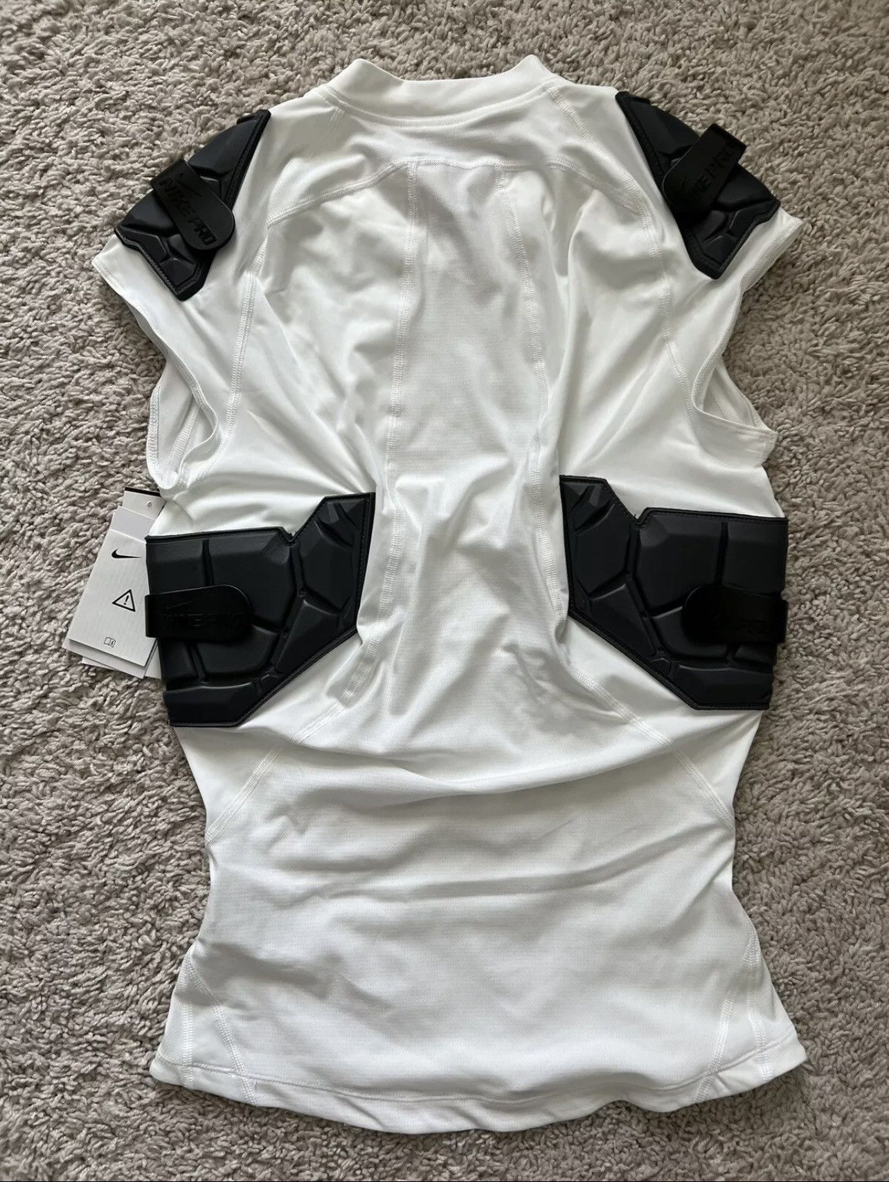 Nike Nike Pro Compression Hyperstrong 4-Pad Football Shirt Size US S / EU 44-46 / 1 - 5 Thumbnail