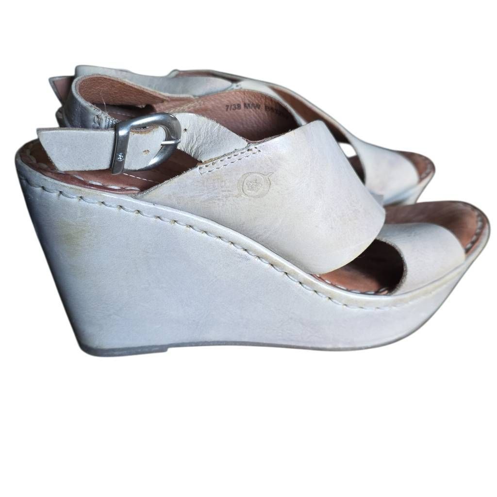 Born Born Women's Size 7 Gray Leather Platform Wedge Sandals Size US 7 / IT 37 - 5 Thumbnail