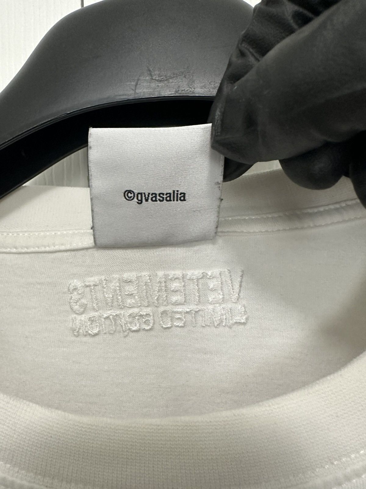 Vetements Vetements Anarchy Tee Size US L / EU 52-54 / 3 - 6 Thumbnail
