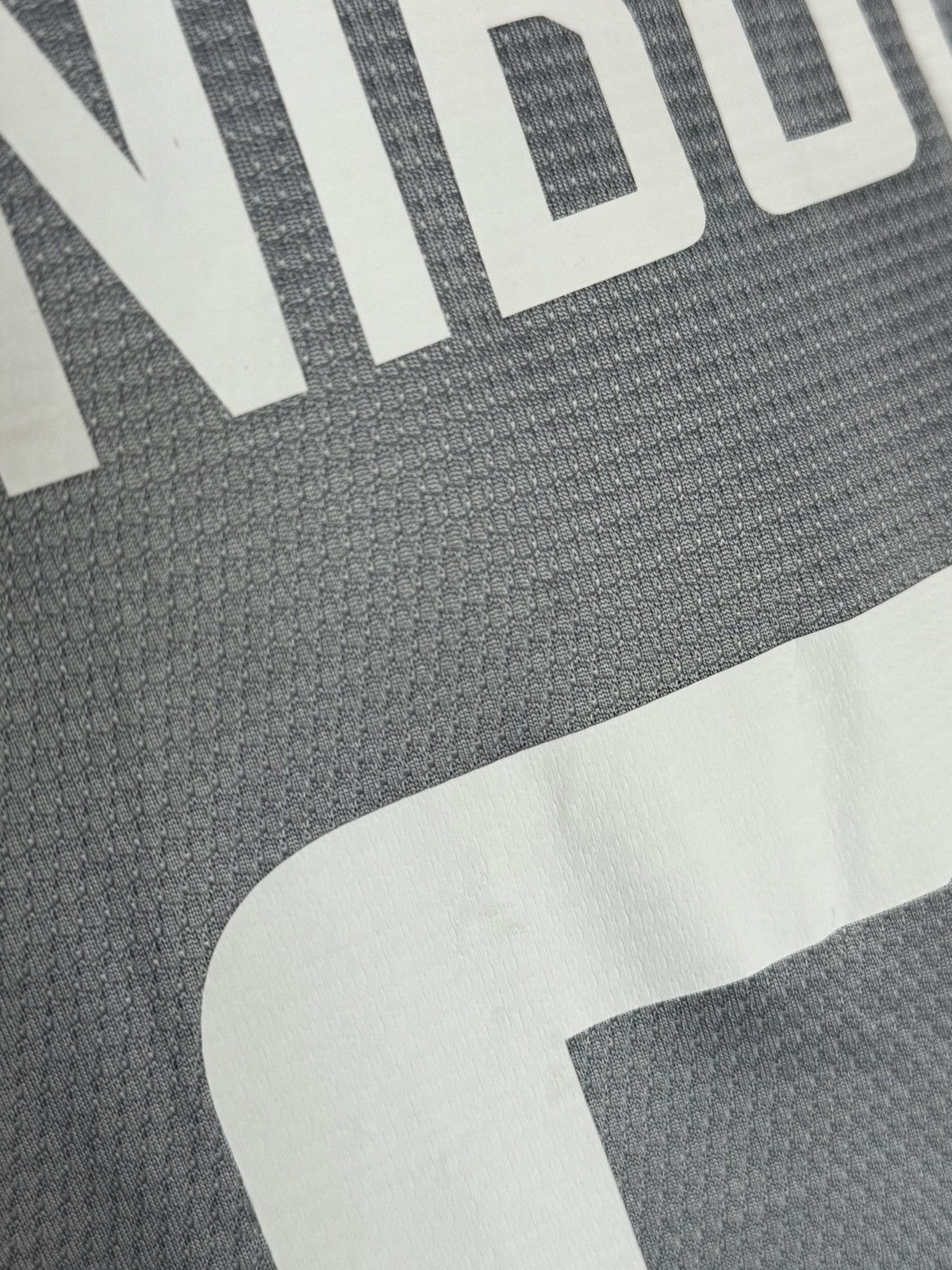 Nike Shakhtar Donetsk Player Issue Goalkeeper Football Jersey Size US L / EU 52-54 / 3 - 17 Thumbnail