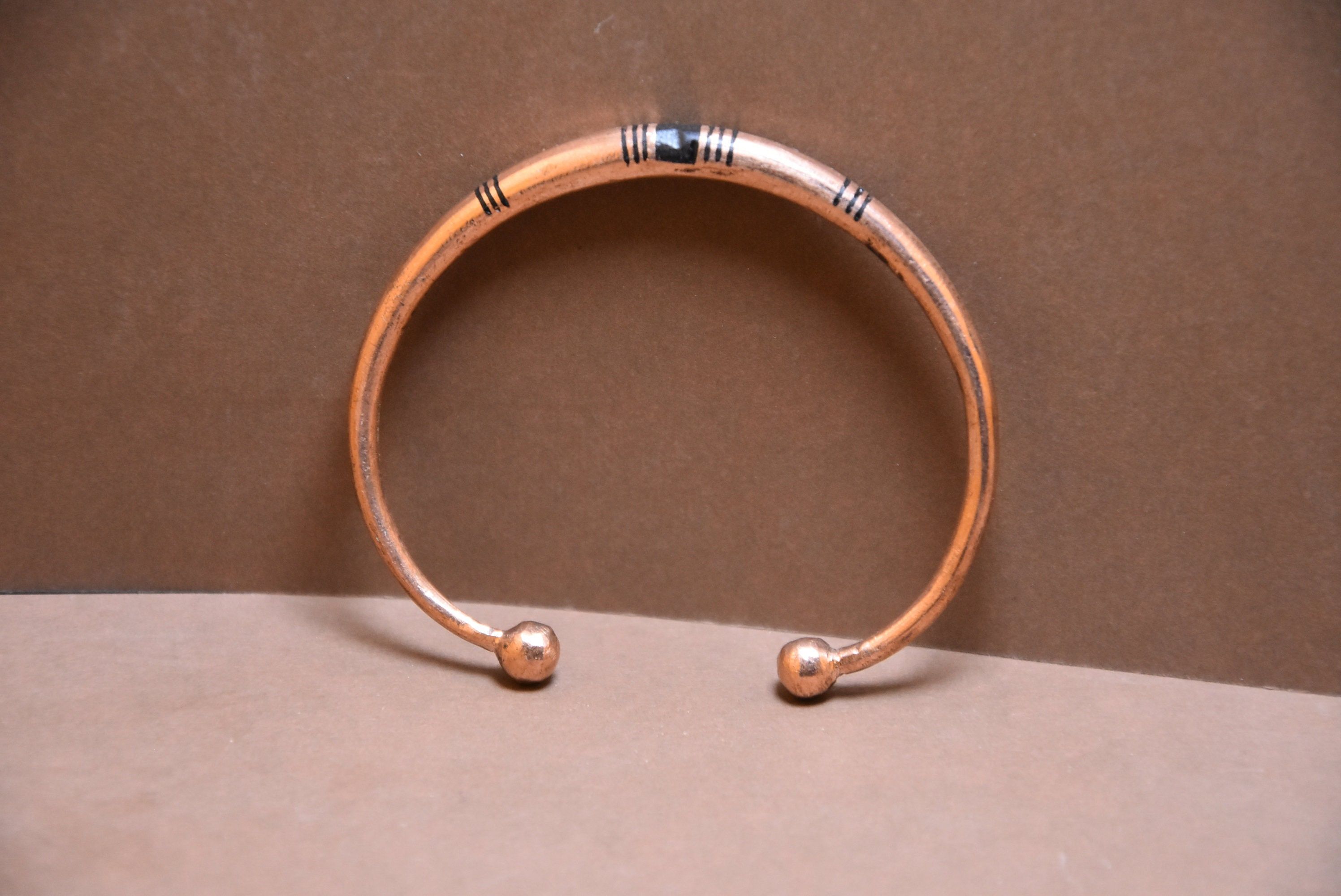 Handmade × Jewelry Cuff Tuareg Red Copper , Bracelet Red Copper Size ONE SIZE - 6 Thumbnail