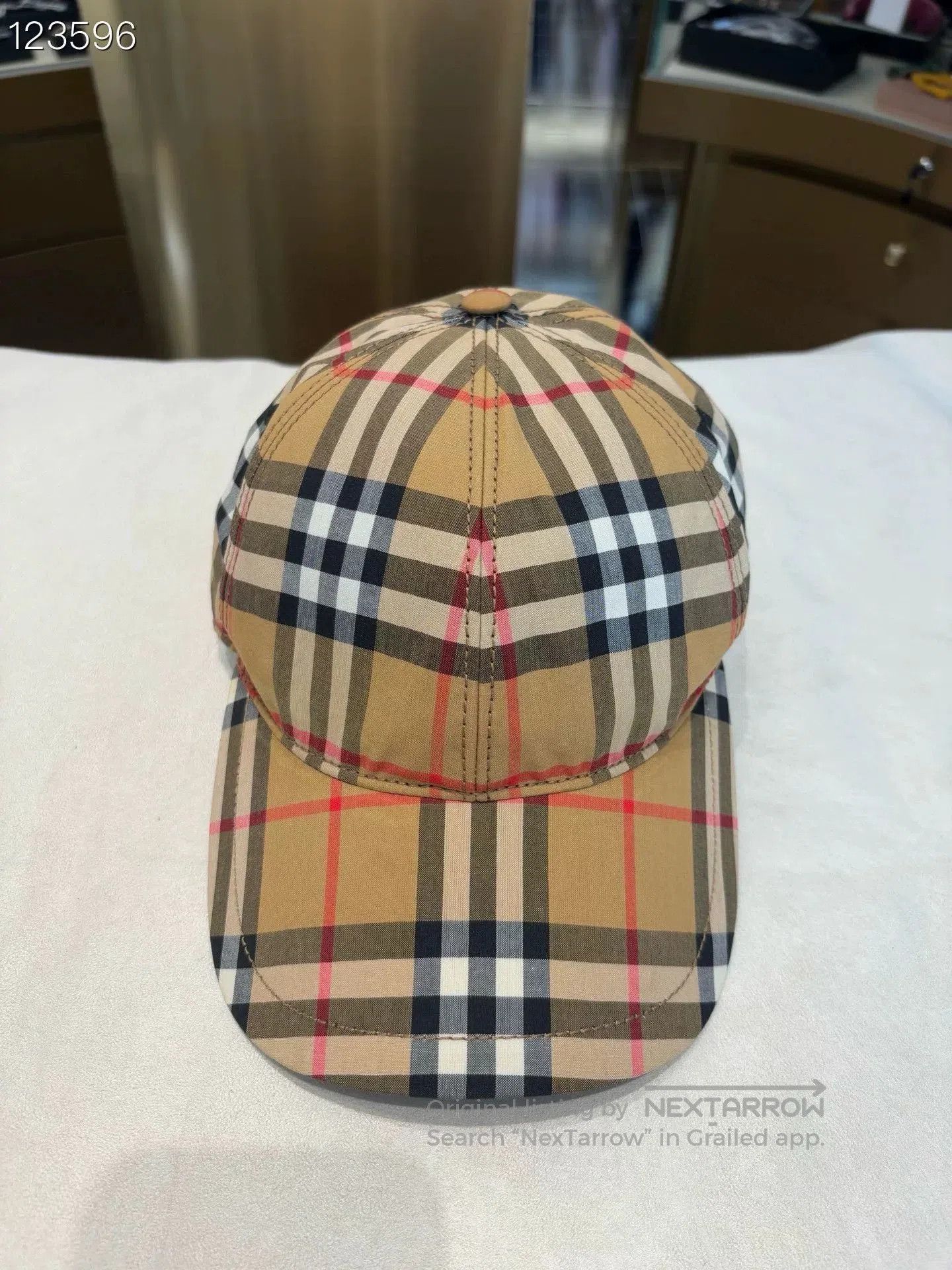 Burberry Burberry Classic Check Baseball Cap. Size ONE SIZE - 1 Thumbnail