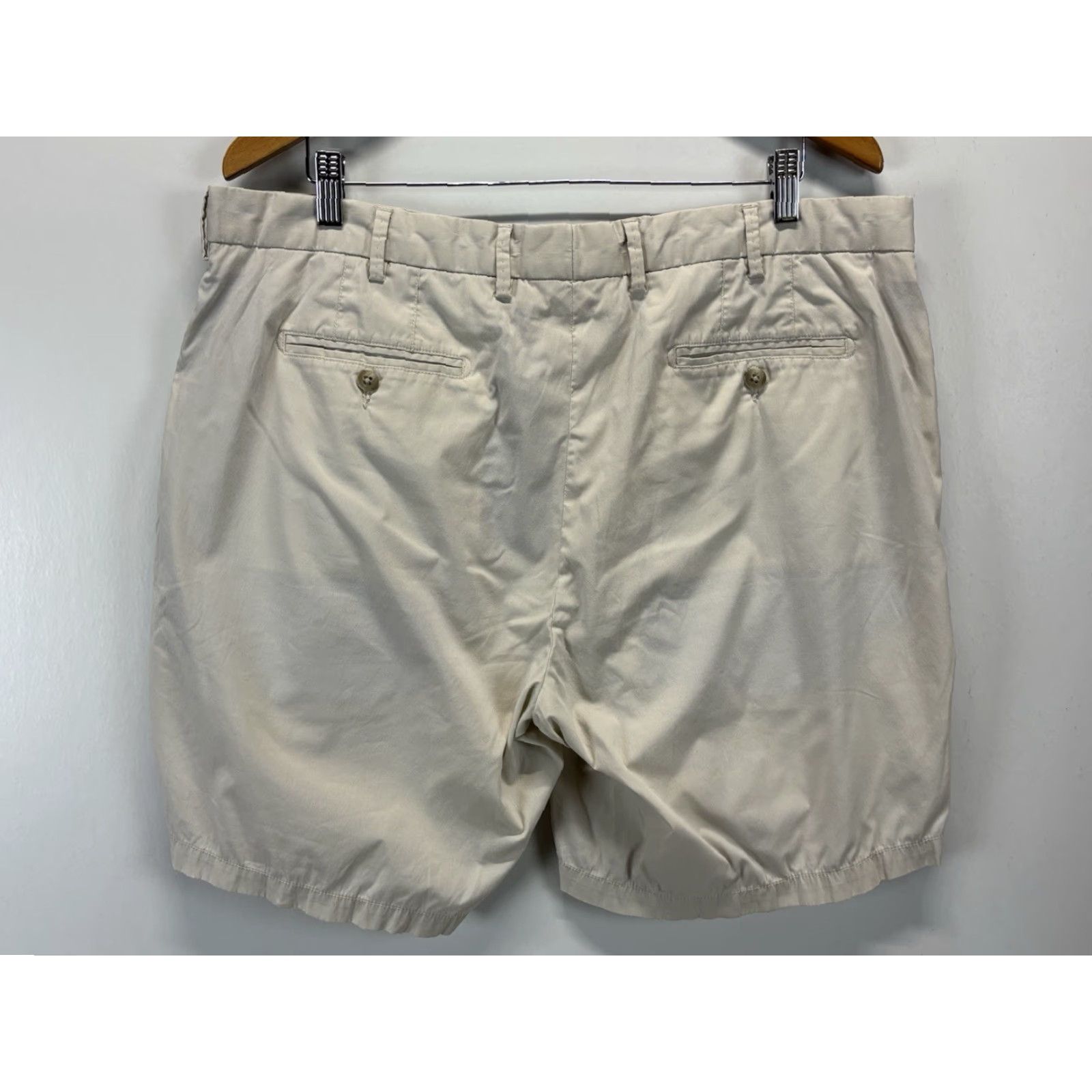 Peter Millar Peter Millar Shorts Mens 38 Khaki Beige Crown Comfort Flat Front 8” Inseam Golf Size US 38 / EU 54 - 2 Thumbnail