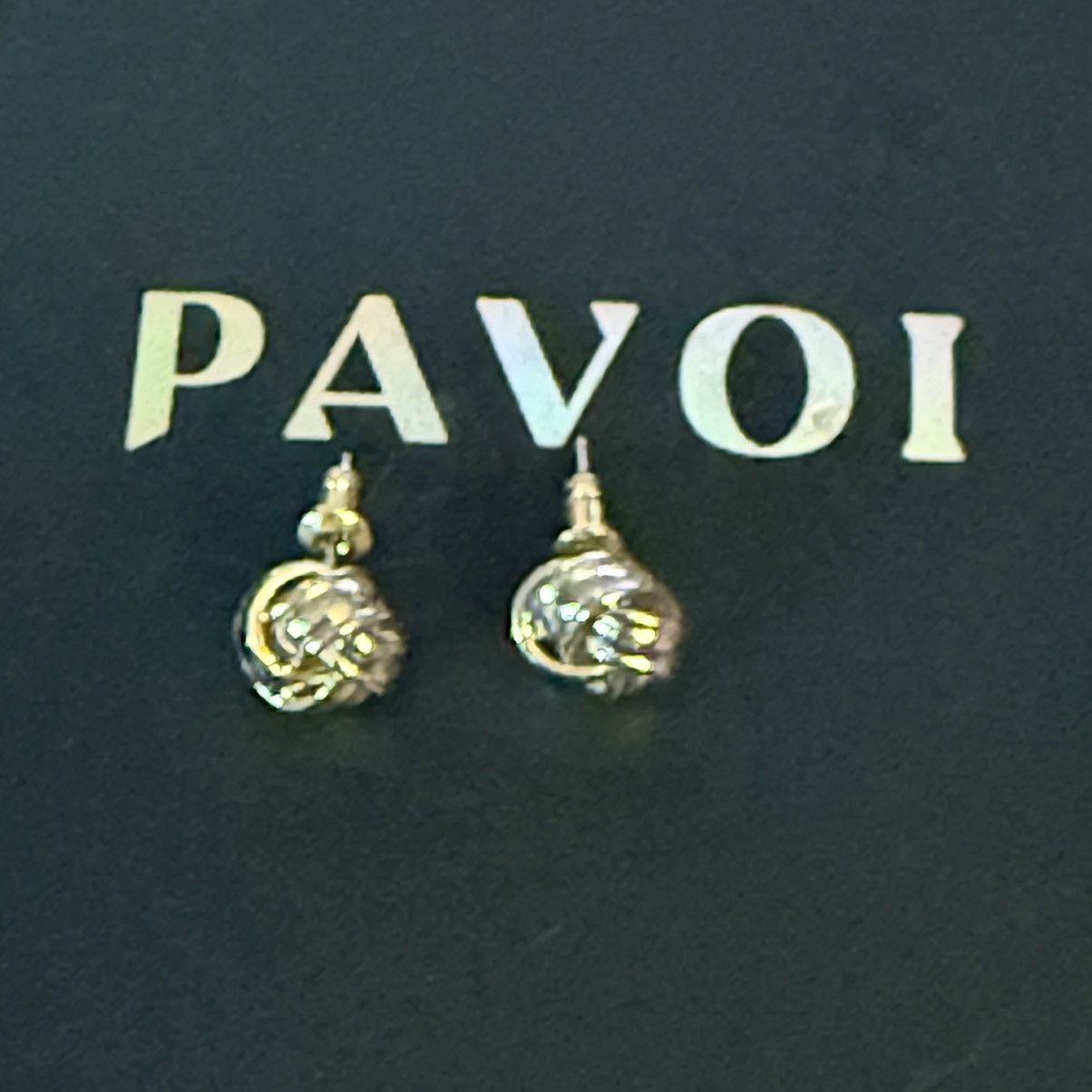 Other Pavoi gold tone knot stud earrings Size ONE SIZE - 2 Thumbnail