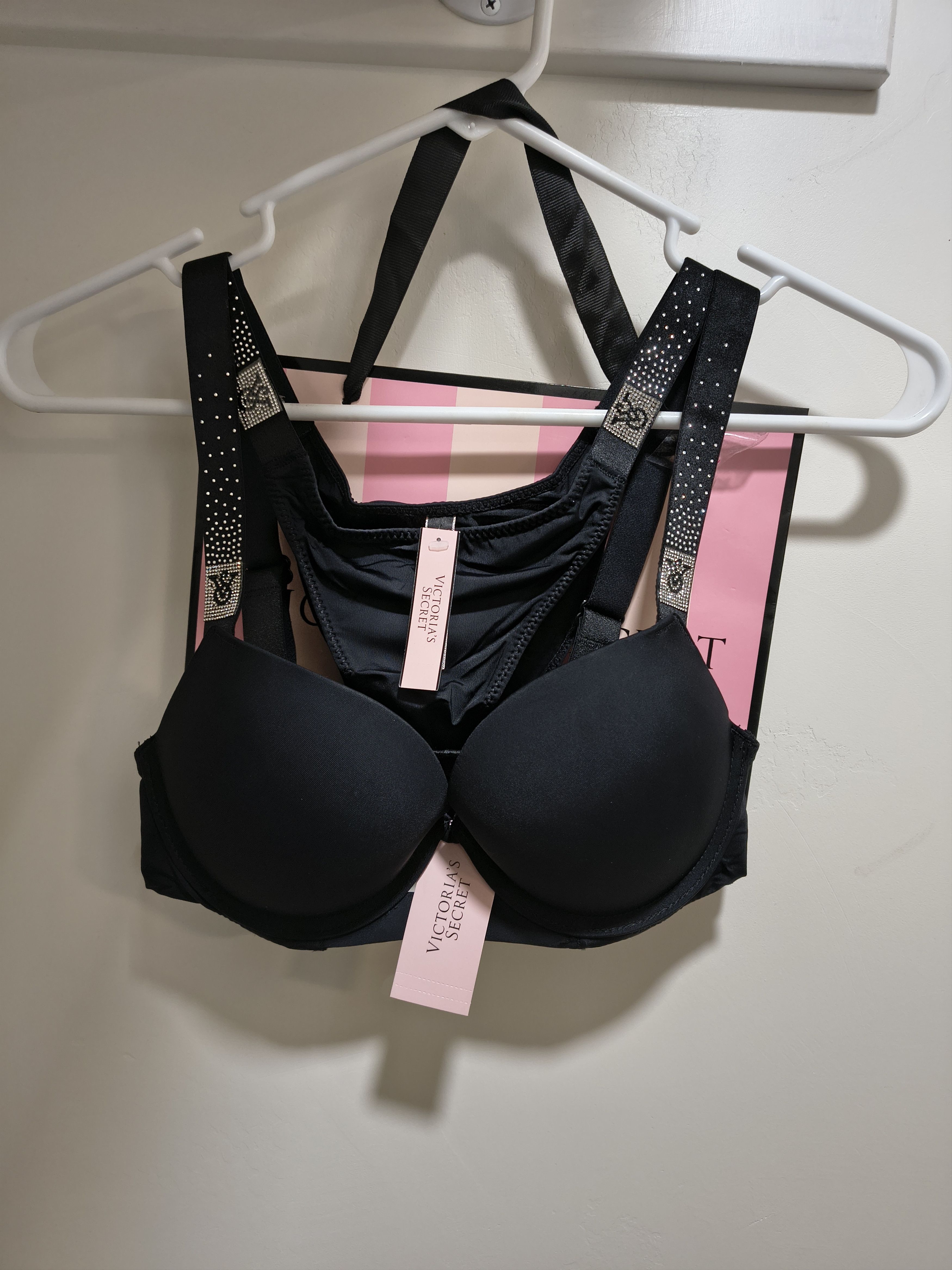 Victoria's Secret Victoria's secret bra and panties set Size M / US 6-8 / IT 42-44 - 1 Thumbnail