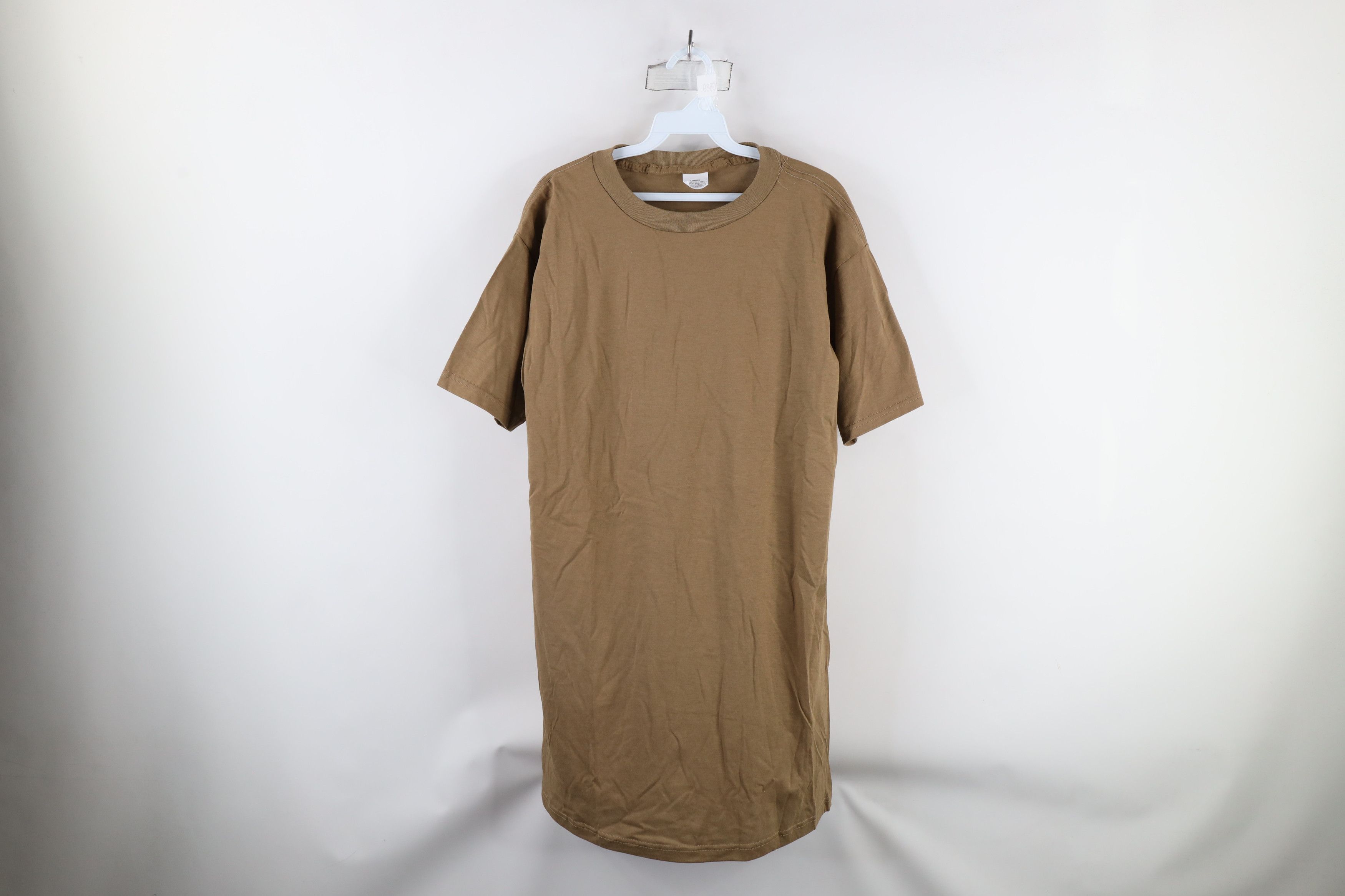 Vintage Vintage 90s Streetwear Short Sleeve T-Shirt Brown Cotton USA Size US L / EU 52-54 / 3 - 1 Thumbnail