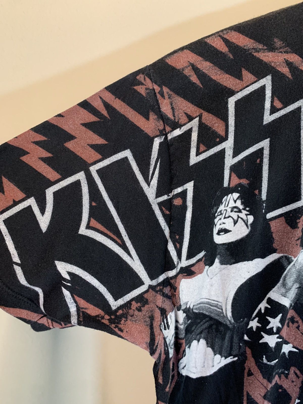 Band Tees × KISS × Vintage *RARE* Vintage KISS AOP Lightning Thunder AOP Band T-Shirt Size US S / EU 44-46 / 1 - 3 Thumbnail