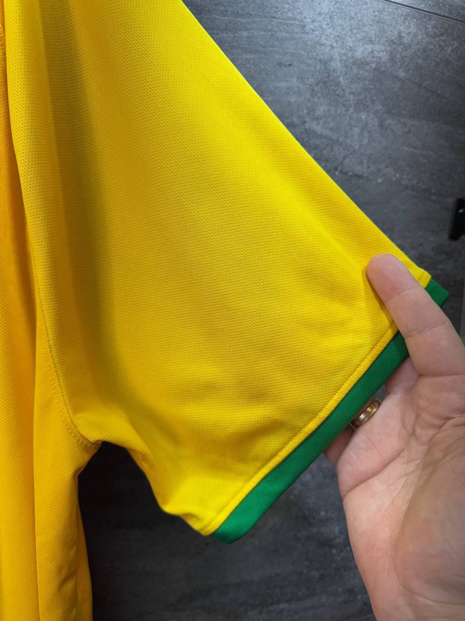 Nike Nike Brasil CBF Brazil 2014 Home Dri-Fit Soccer Jersey Size US XXL / EU 58 / 5 - 15 Thumbnail